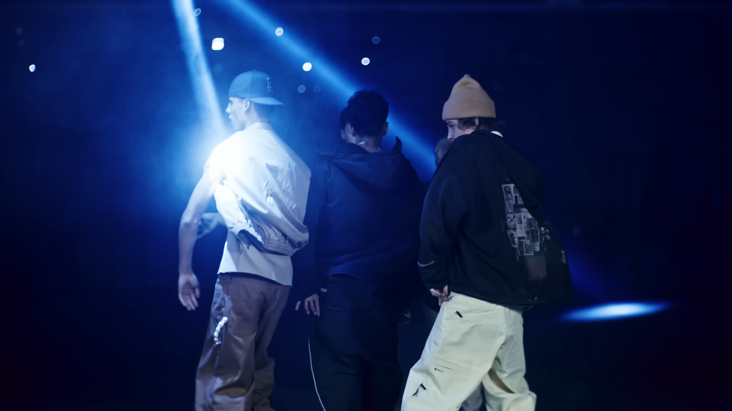 JYT - No Pressure (9).png