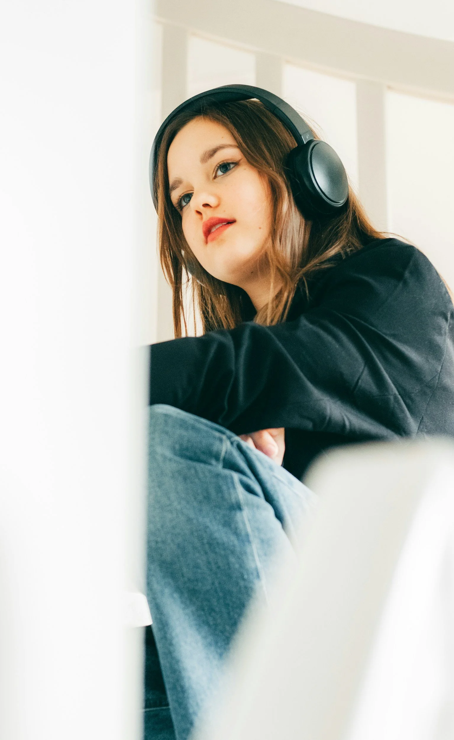 When Your Tween or Teen Shuts Down: A Therapist’s Guide for Parents