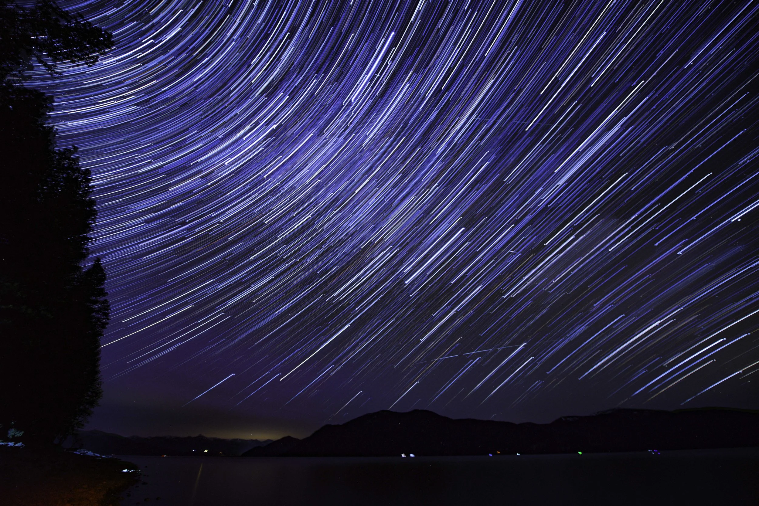 StarStaX__DSC0613-Edit-_DSC0760_lighten-Edit copy 2.jpg