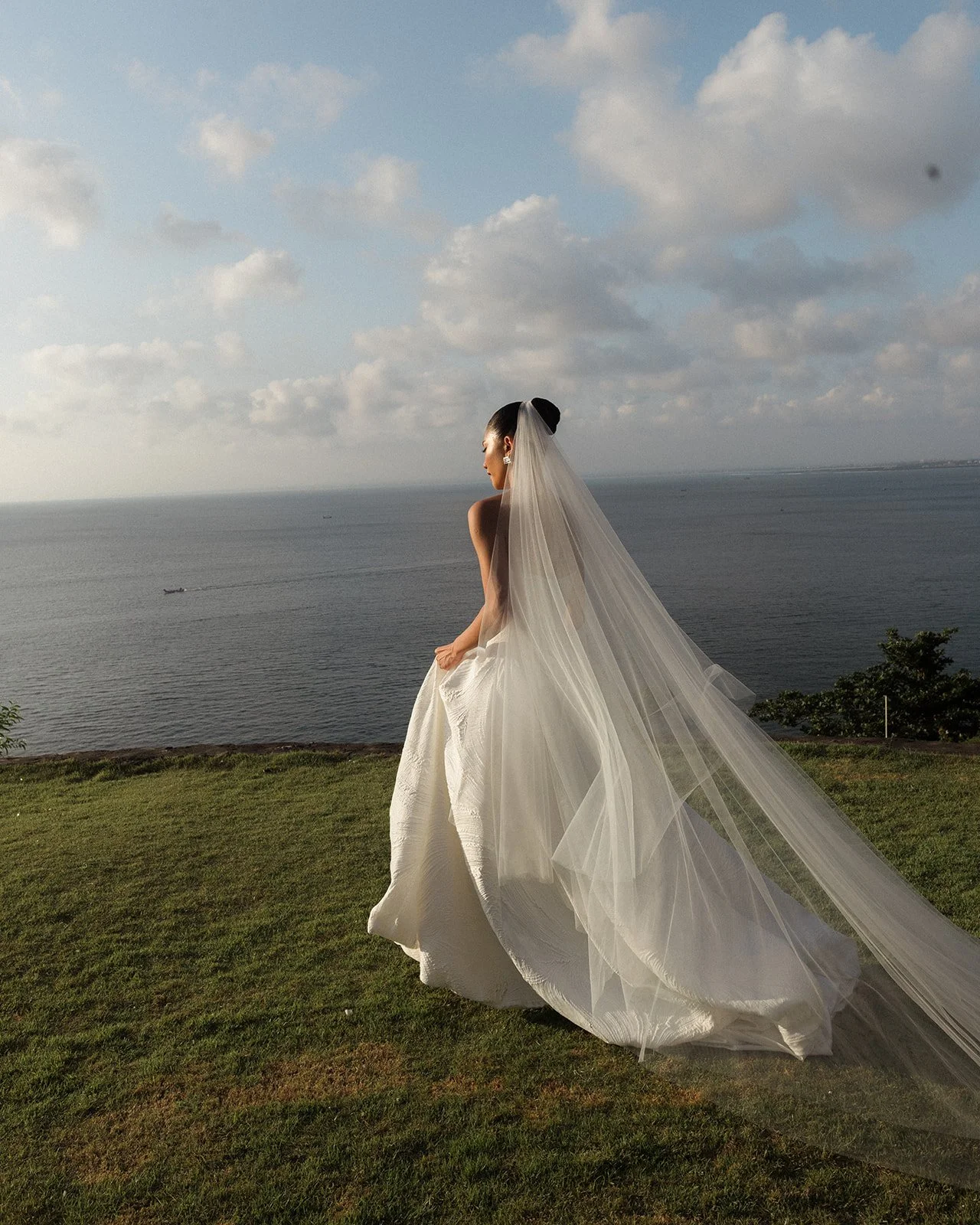 Tulle Blusher Veil in Silk White | Cathedral Length Bridal Veil