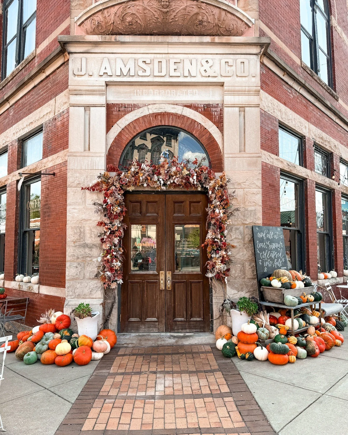 Halloween eve = pumpkin perfection 🎃✨

Halloween is almost here, and The Amsden is dressed for the occasion. 

Stop by for a fall drink, grab a pumpkin for your porch, and soak up these last sweet moments of spooky season. 🖤👻

#theamsden #amsden #