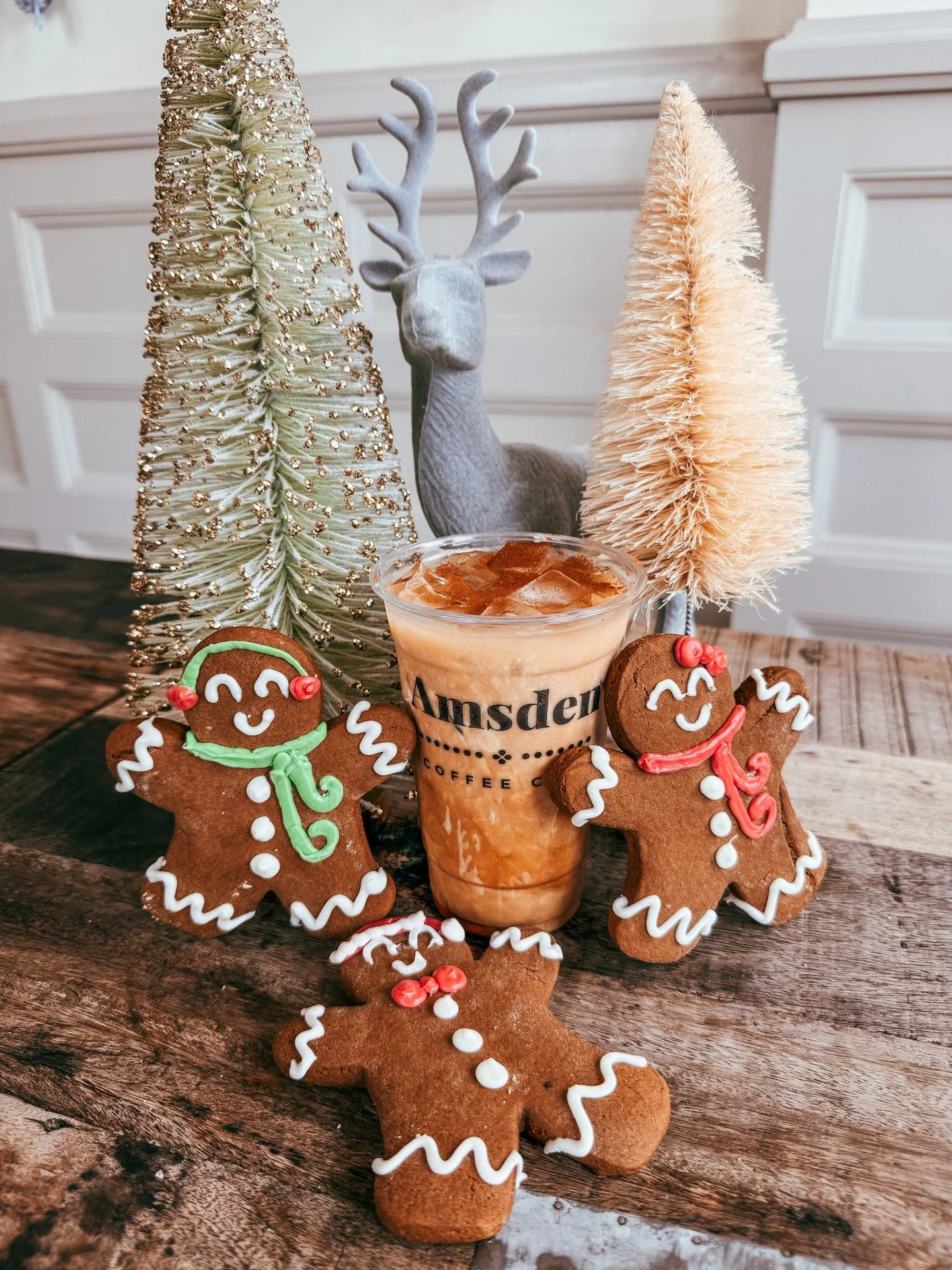 Our Gingerbread Chai Oat Milk Latte is the perfect mix of holiday spice &mdash; chai, espresso, oat milk, and a swirl of sweet gingerbread syrup, topped with a dusting of cinnamon. ✨☕️

It&rsquo;s warm, a little nostalgic, and totally giving &ldquo;f