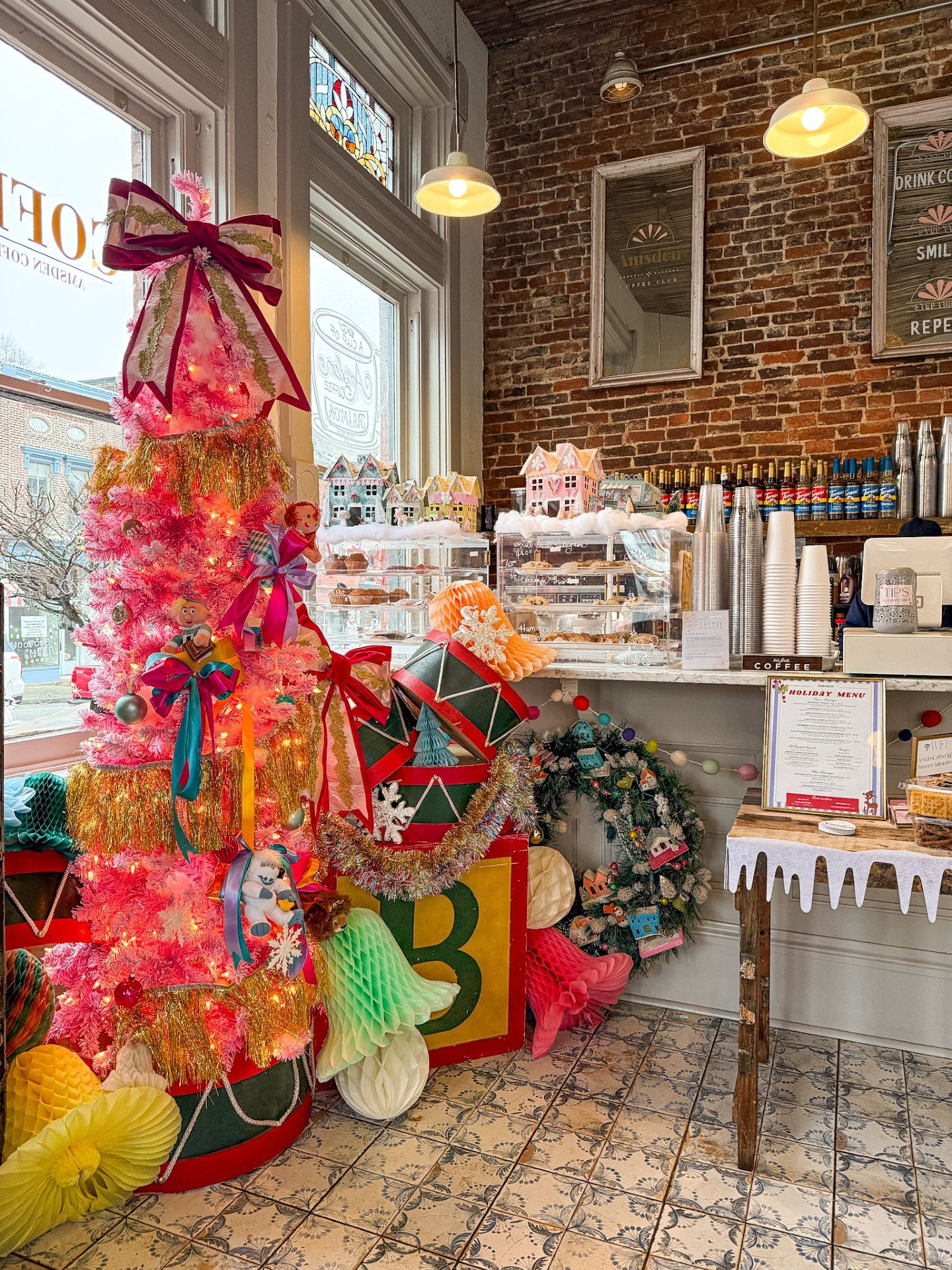 The Amsden is dressed in its holiday best! 🎄✨

Whether you&rsquo;re grabbing your morning coffee or meeting a friend for something sweet, we love seeing your moments here this season.

Snap a photo, tag us, and share the holiday magic &mdash; you mi