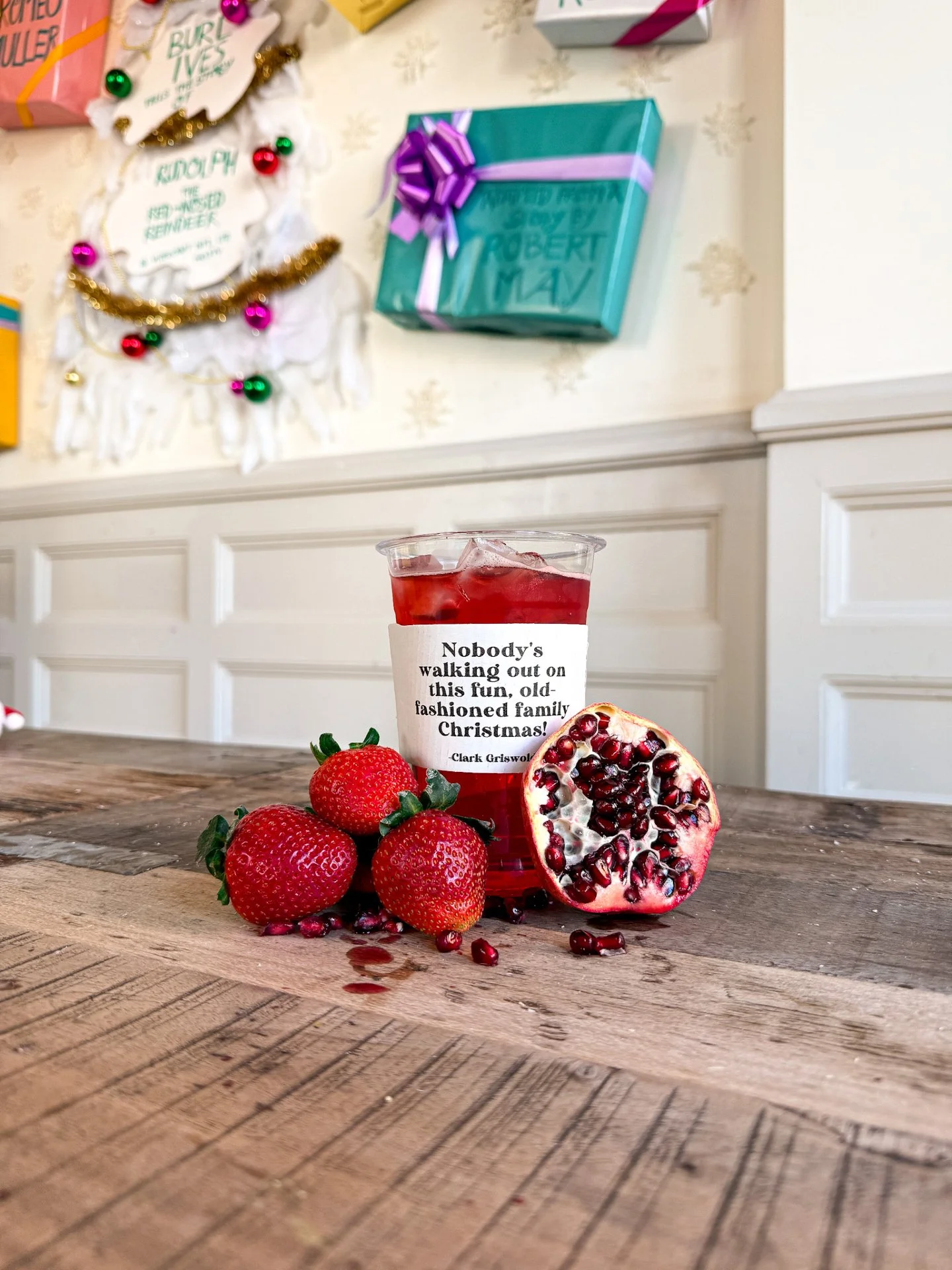 It's sweet and full of energy. ✨

Our Pom Berry Blast Charger mixes Red Bull with pomegranate and strawberry syrups.

It's bright, fizzy, and just the boost you need to sleigh the season. 🎄⚡️

#theamsden #amsden #amsdencoffeeclub #gathermercantile #