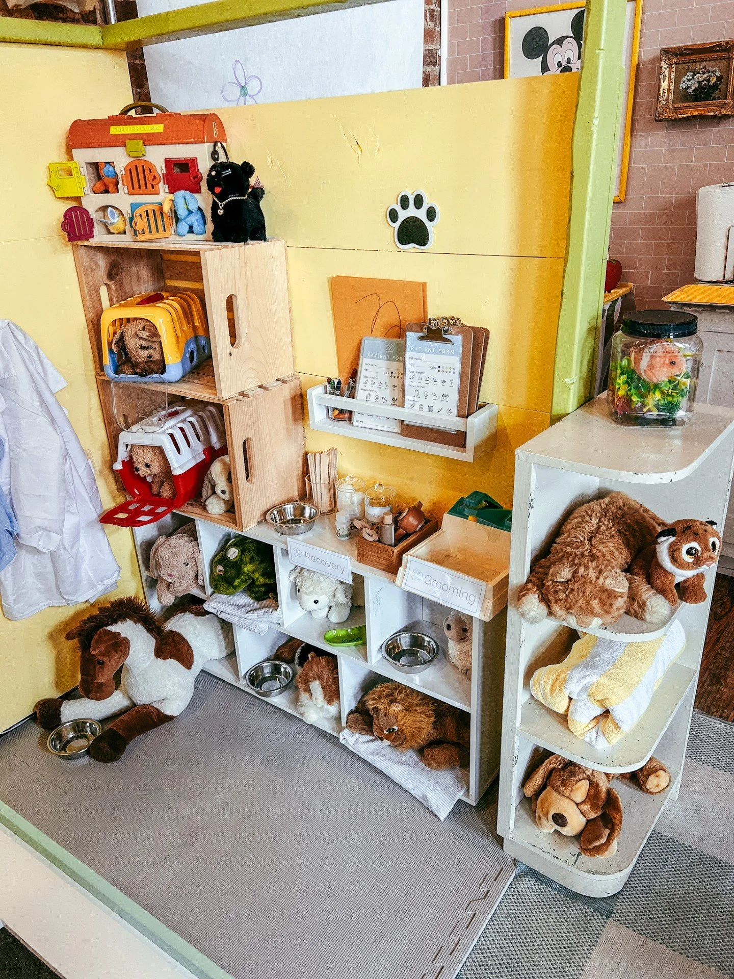 Looking for a fun, creative spot to bring the kids? 🎨✨ Come play, imagine, and explore with us at Gathered Play + Create&mdash;where little hands get messy and big imaginations shine! 🌈

We&rsquo;re open:
🧸 Monday&ndash;Friday: 9AM&ndash;4PM
🎨 Sa