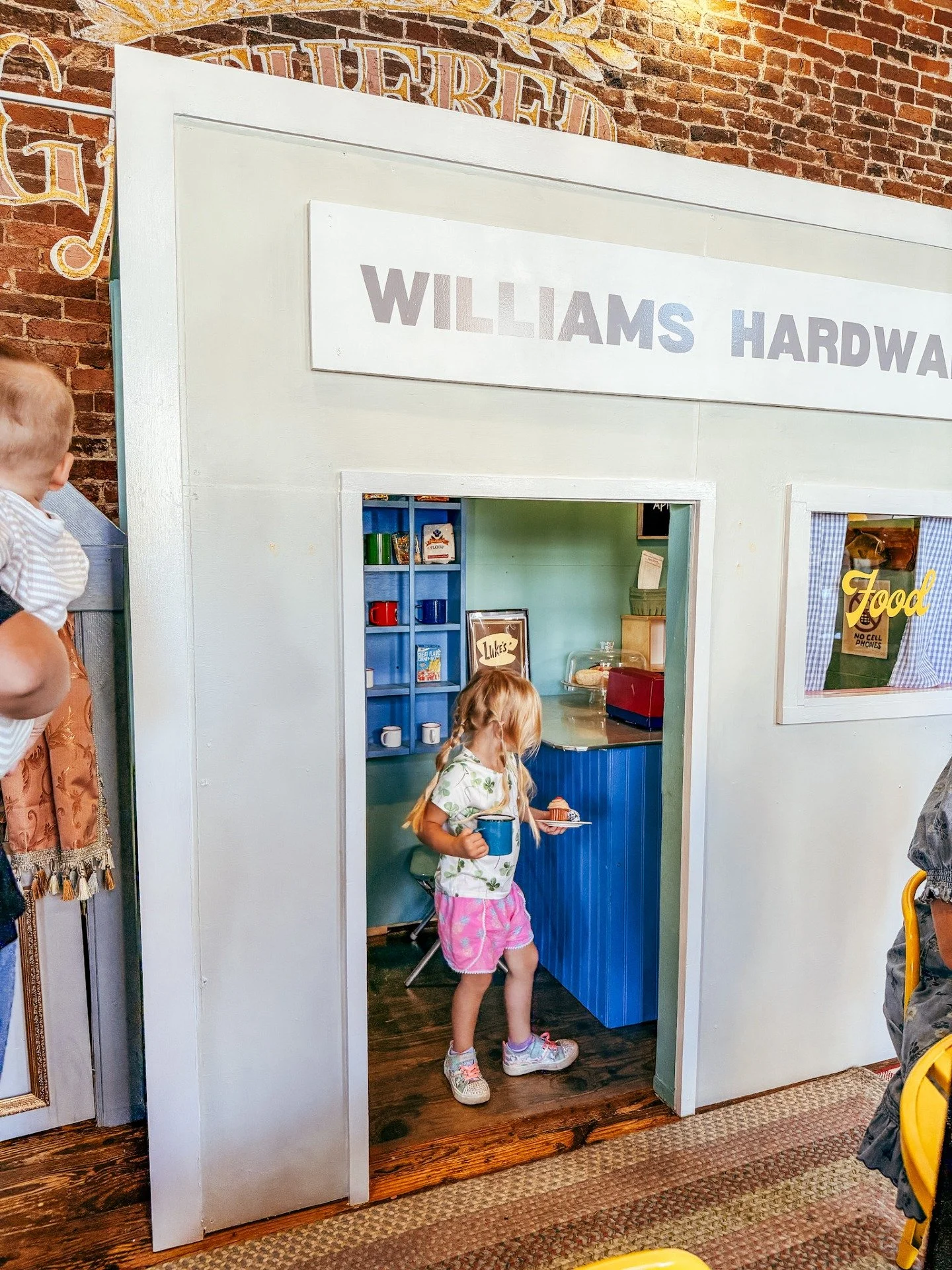 As January wraps up, we&rsquo;re feeling extra grateful for all the laughter, creativity, and little moments that filled Gathered Play + Create this month. 💛✨

From big imaginations to even bigger smiles, it&rsquo;s been such a joy seeing your kiddo