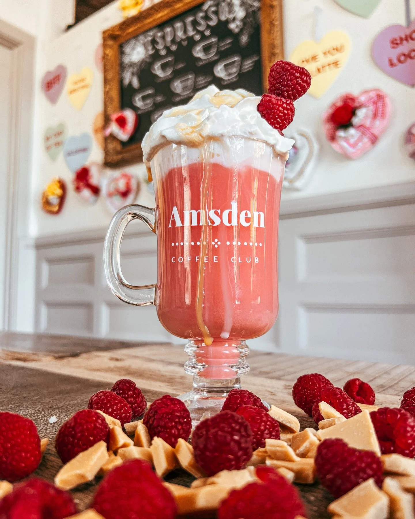 Our White Chocolate Raspberry Hot Chocolate is the perfect mix of sweet and smooth, it's a total treat. ✨

Rich white chocolate, a swirl of raspberry, and topped with whipped cream on top 🤍

A little something to make your day extra special (and swe