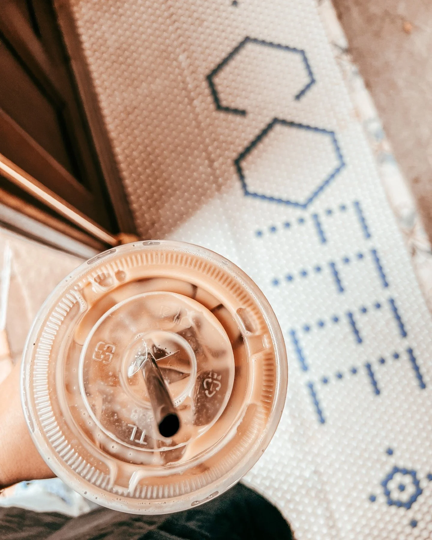 Coffee your way, always. ☕️💛

Come see us at The Amsden.

#theamsden #amsden #amsdencoffeeclub #gathermercantile #sharethelex #versailles #shoplocalky #explorekentucky #coffeesesh #coffeegram #shopvintage #coffeeshopvibes #coffeeshops #kentucky #ken