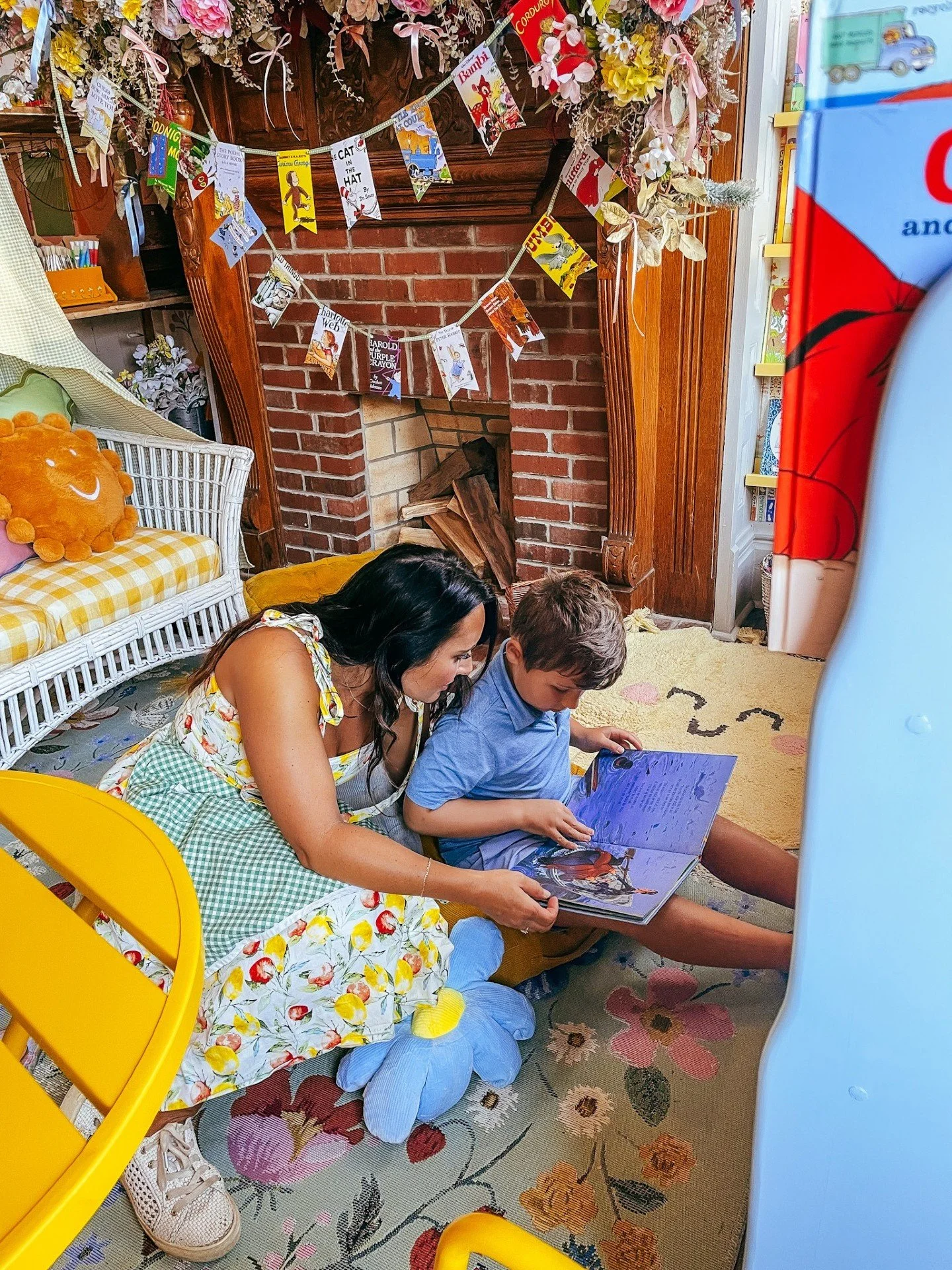 Happy Mother&rsquo;s Day to the moms making magic happen every single day 💐 

The Amsden and Gathered Play + Create were created with mothers and their littles in mind &mdash; a place to slow down, soak in the sweetness of childhood, and experience 