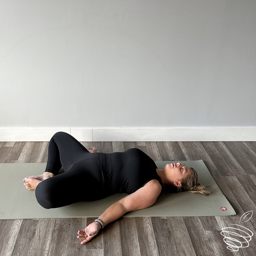 A Shiny Yoga How-To Guide: 5 Reclined Bound Angle Pose Variations - DoYou