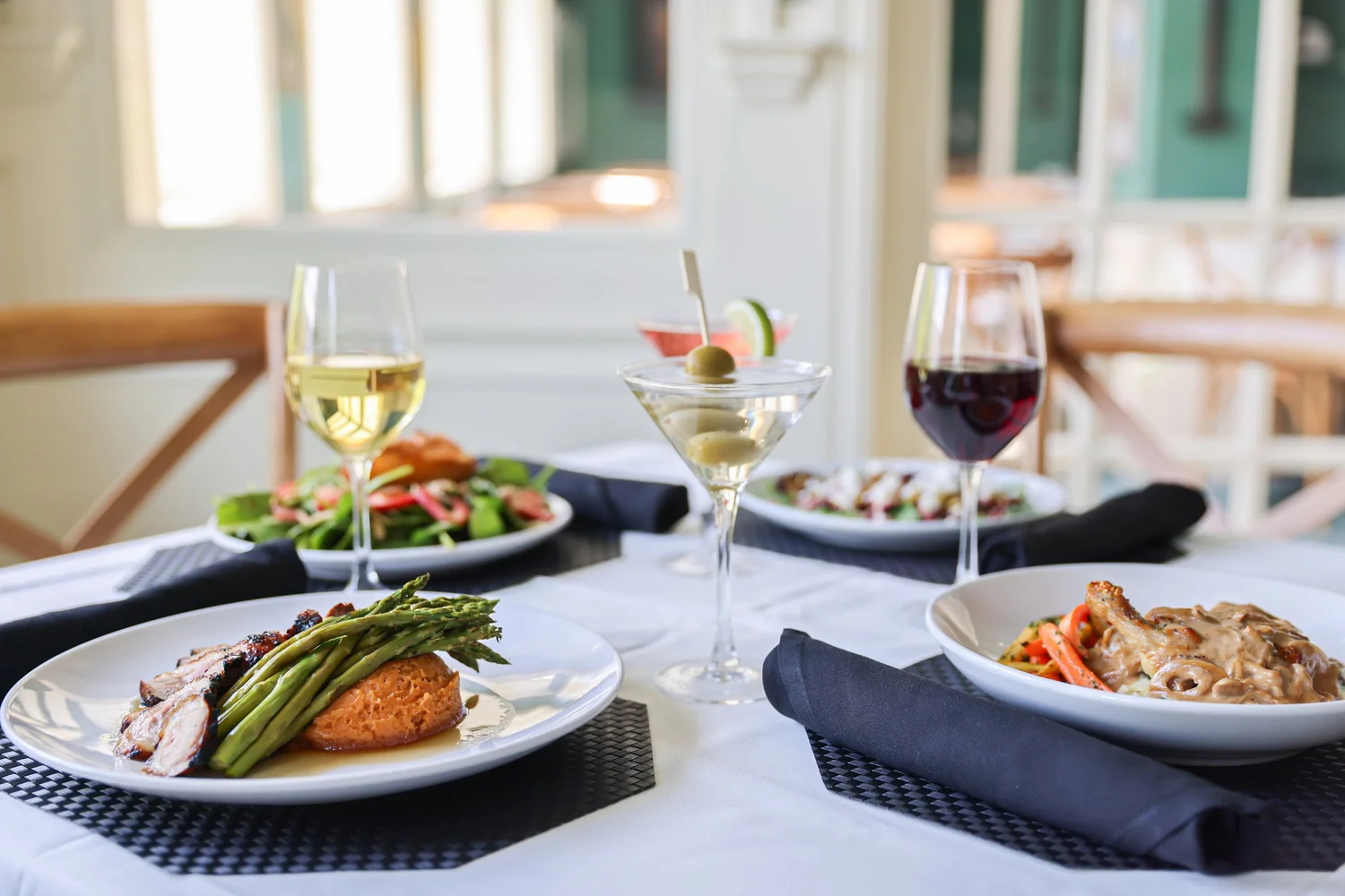 Picture Gallery Oyster Bay Steak & Seafood — Oyster Bay Steak & Seafood