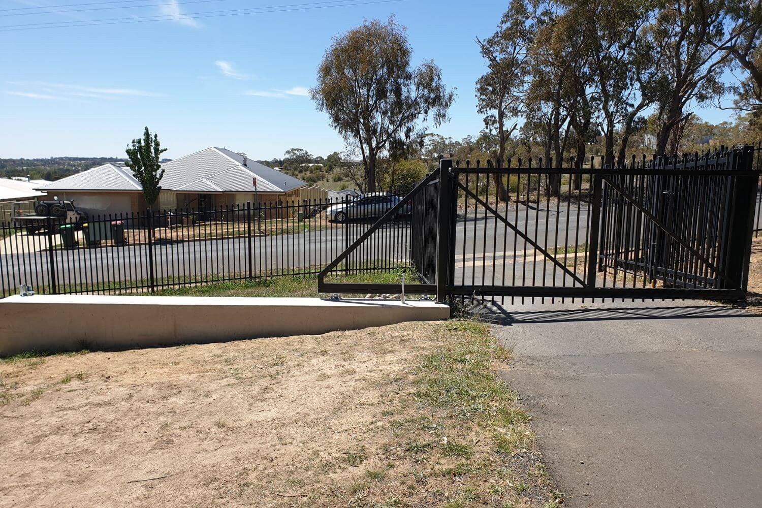 ASetOfSchoolGates7.jpg