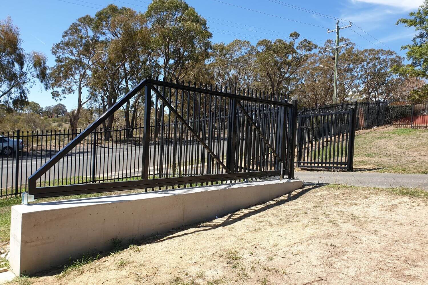 ASetOfSchoolGates6.jpg