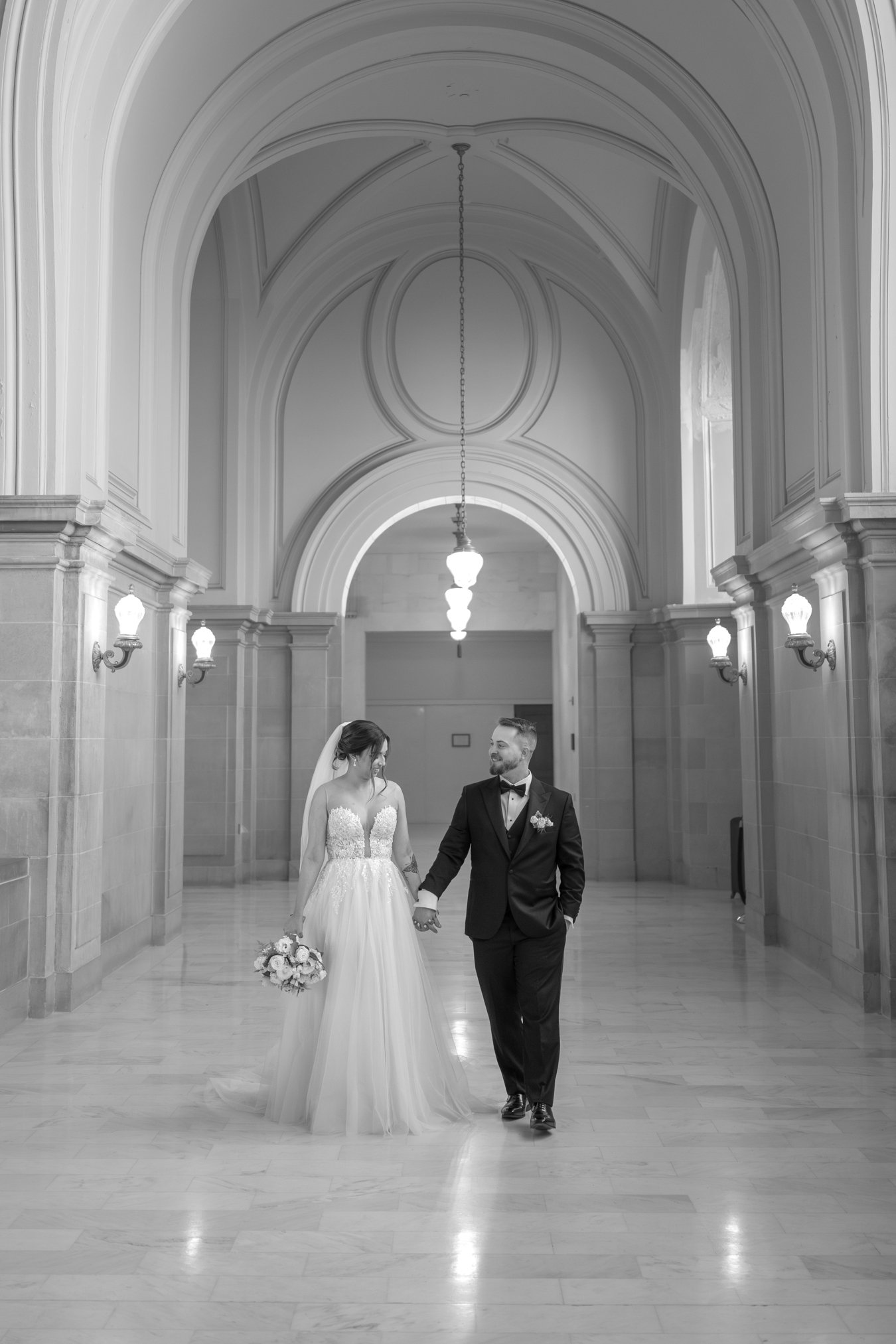 gabriela-graeme-city-hall-web-res-138-bw.jpg