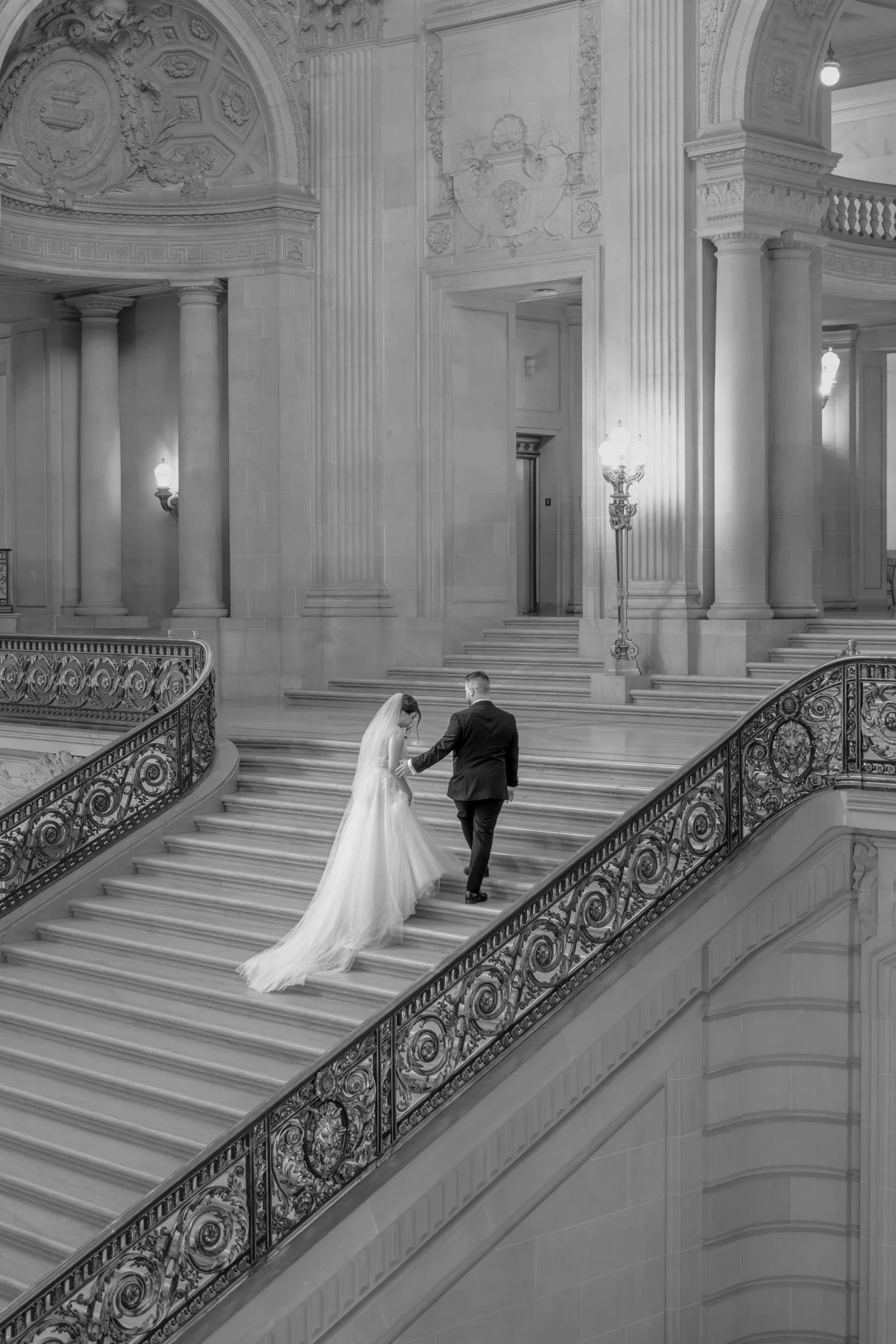 gabriela-graeme-city-hall-web-res-62-bw.jpg