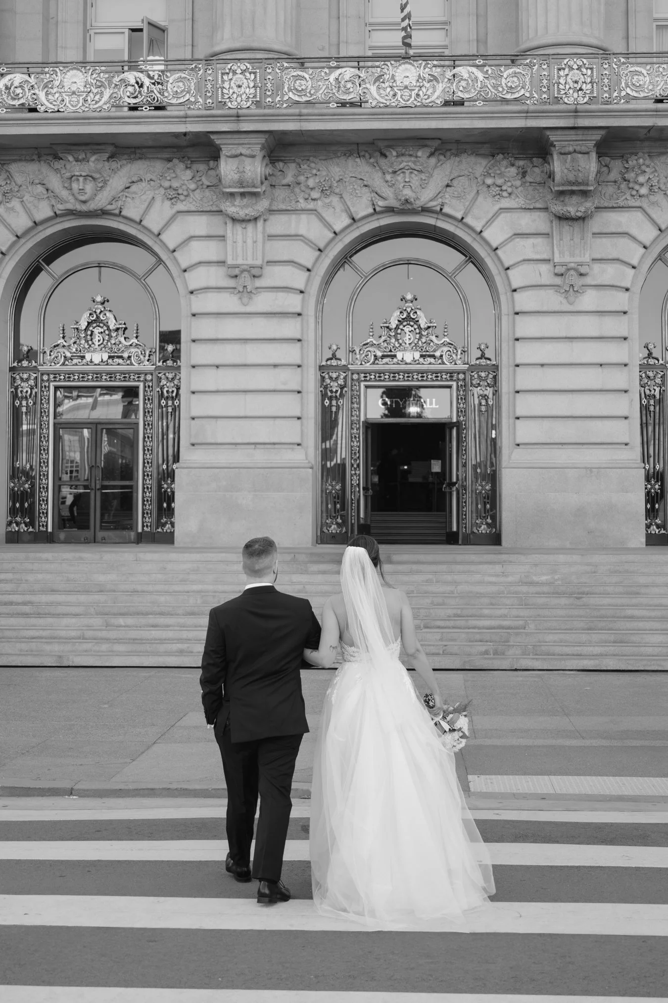 gabriela-graeme-city-hall-web-res-249-bw.jpg