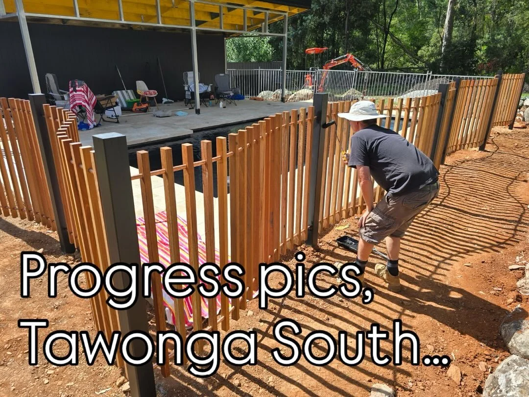 We were engaged to create a master plan for a multi-talented self build client in Tawonga South.
The scope included a pool, cabana, garden beds, kitchen garden, firepit, as well as envelopes for a guest house and home extension.
The design focusses o