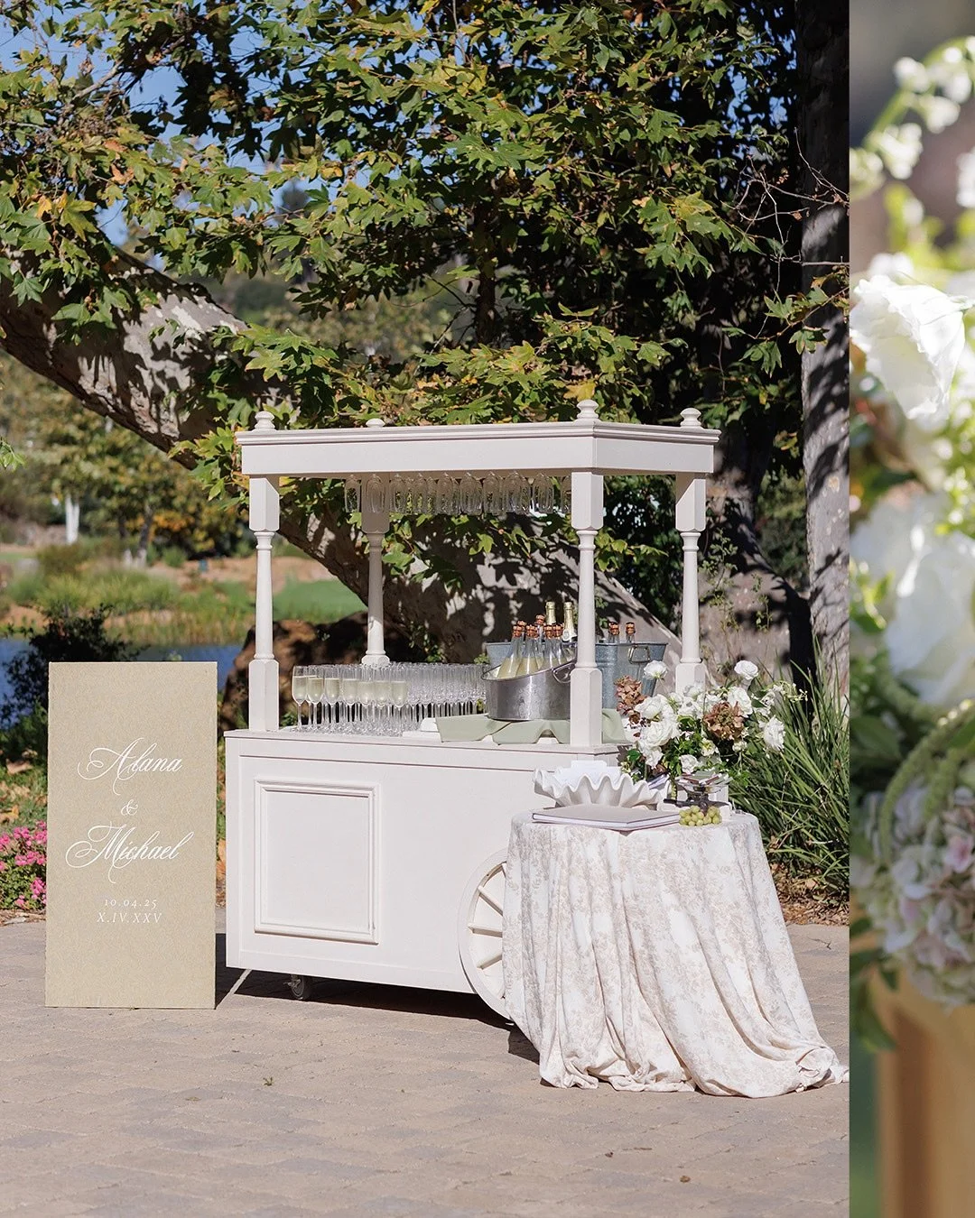 Sneaks from A&M’s big day are here and I am in love ✨🥂🤍
Photo: @hailleyhoward 
Venue: @monserateweddings
Planning + Design: @detailsdarling @aubreyhuffmann 
Florals: @modernbouquet 
Rentals: @adorefolklore @catalogatleier 
Signage: @stud