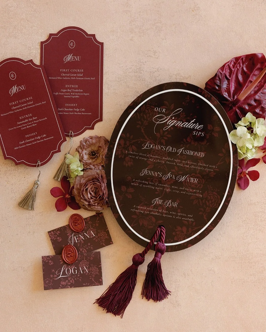 A moment for one of my absolute favorite bar signs to date &hearts;️🌹

The team:
The Team:
Venue: @ritzcarltonranchomirage
Planning &amp; Design: @fawnevents @fawnevents.candace 
Photo: @spostophoto
Floral: @penelopepotsfloraldesign
Rentals: @adoref