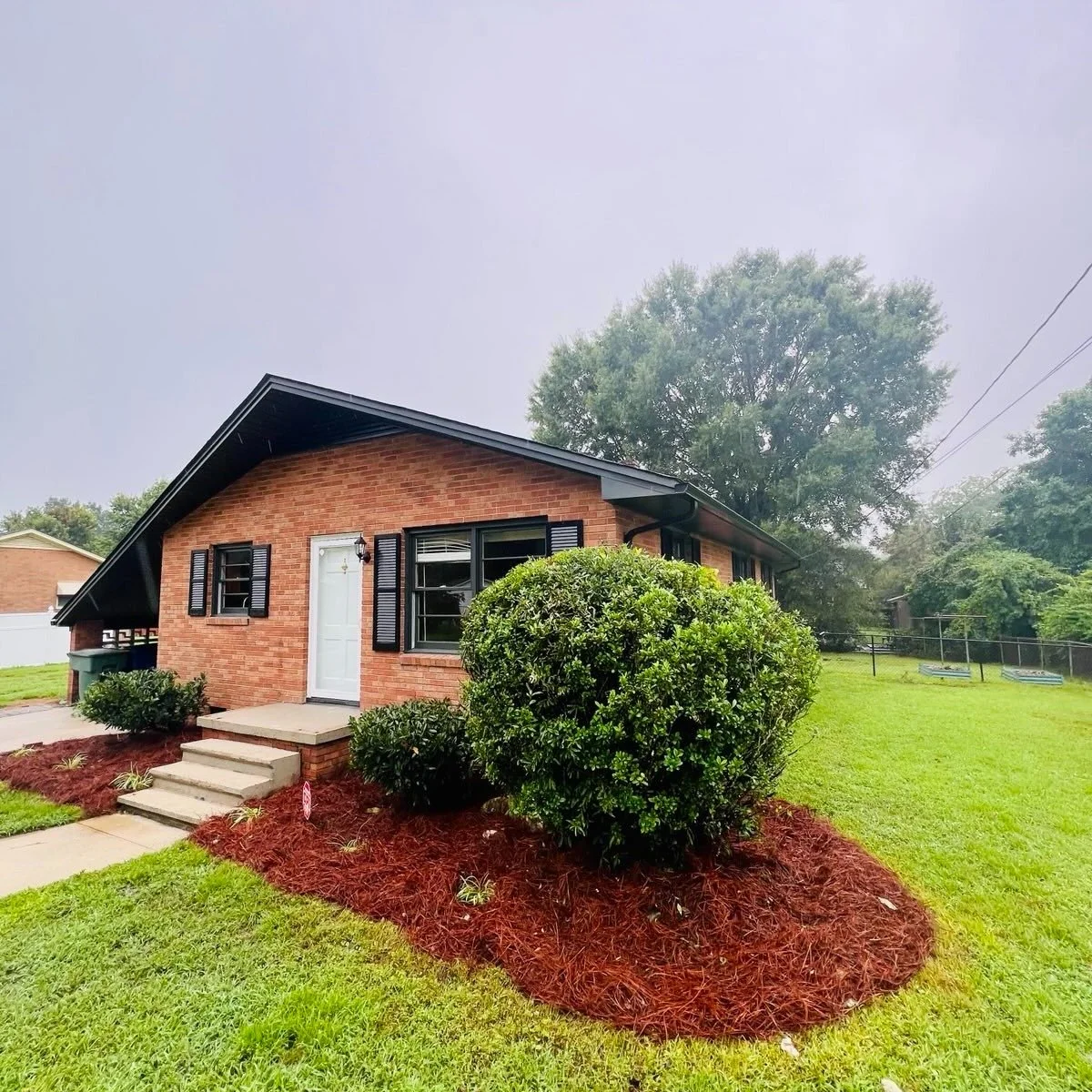 Taking applications on this beautiful newly renovated home in Graham. Ready to rent!! 
https://www.zillow.com/homedetails/304-Aloha-Dr-Graham-NC-27253/51239423_zpid/?view=public