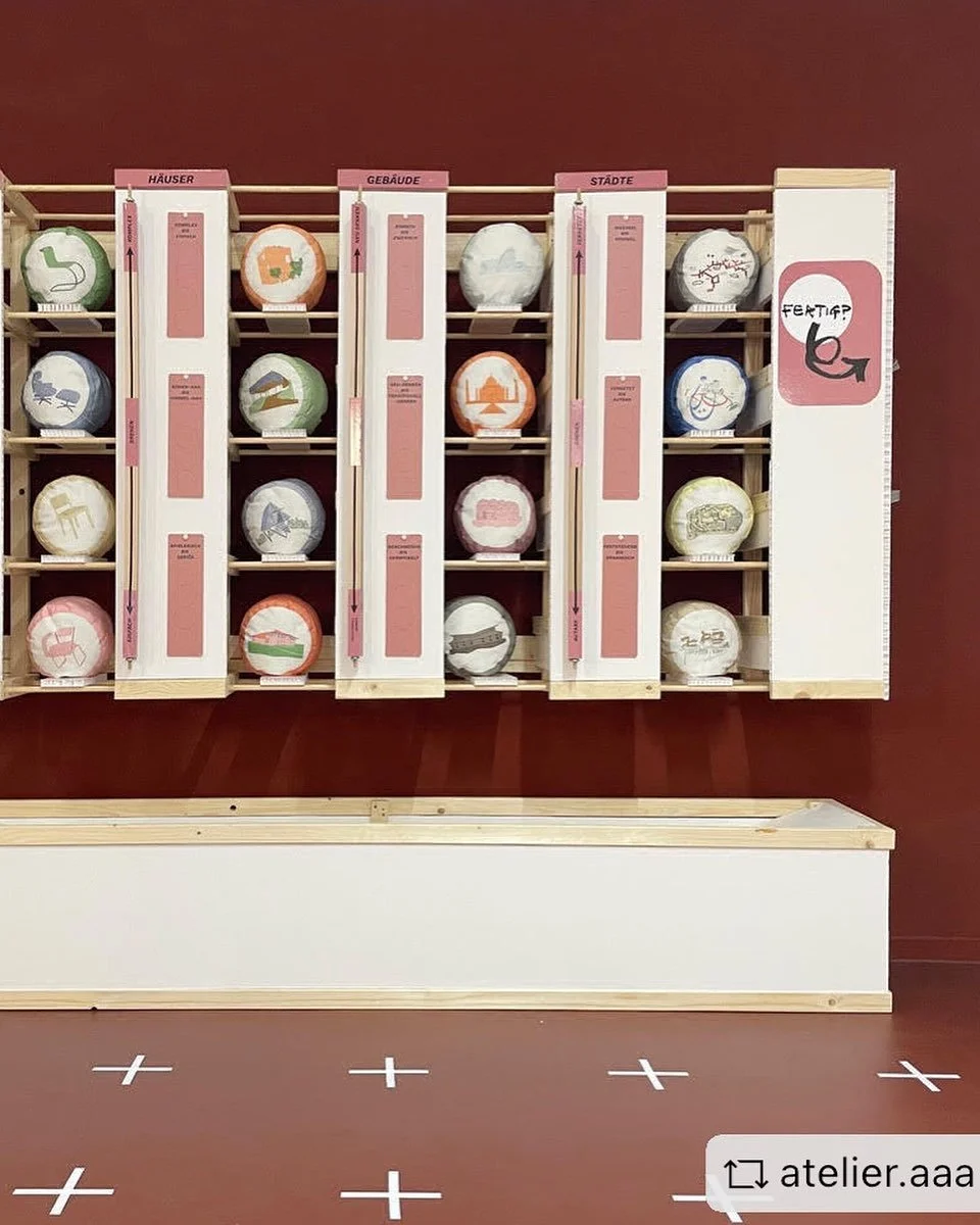 Ouverte toute l&rsquo;ann&eacute;e 2025, &laquo; Inventar &raquo; est l&rsquo;exposition principale organis&eacute;e &agrave; l&rsquo;occasion de l&rsquo;inauguration du centre urbaneo_hamburg &agrave; Hambourg.
 
@plural._.studio , qui sont co-organ