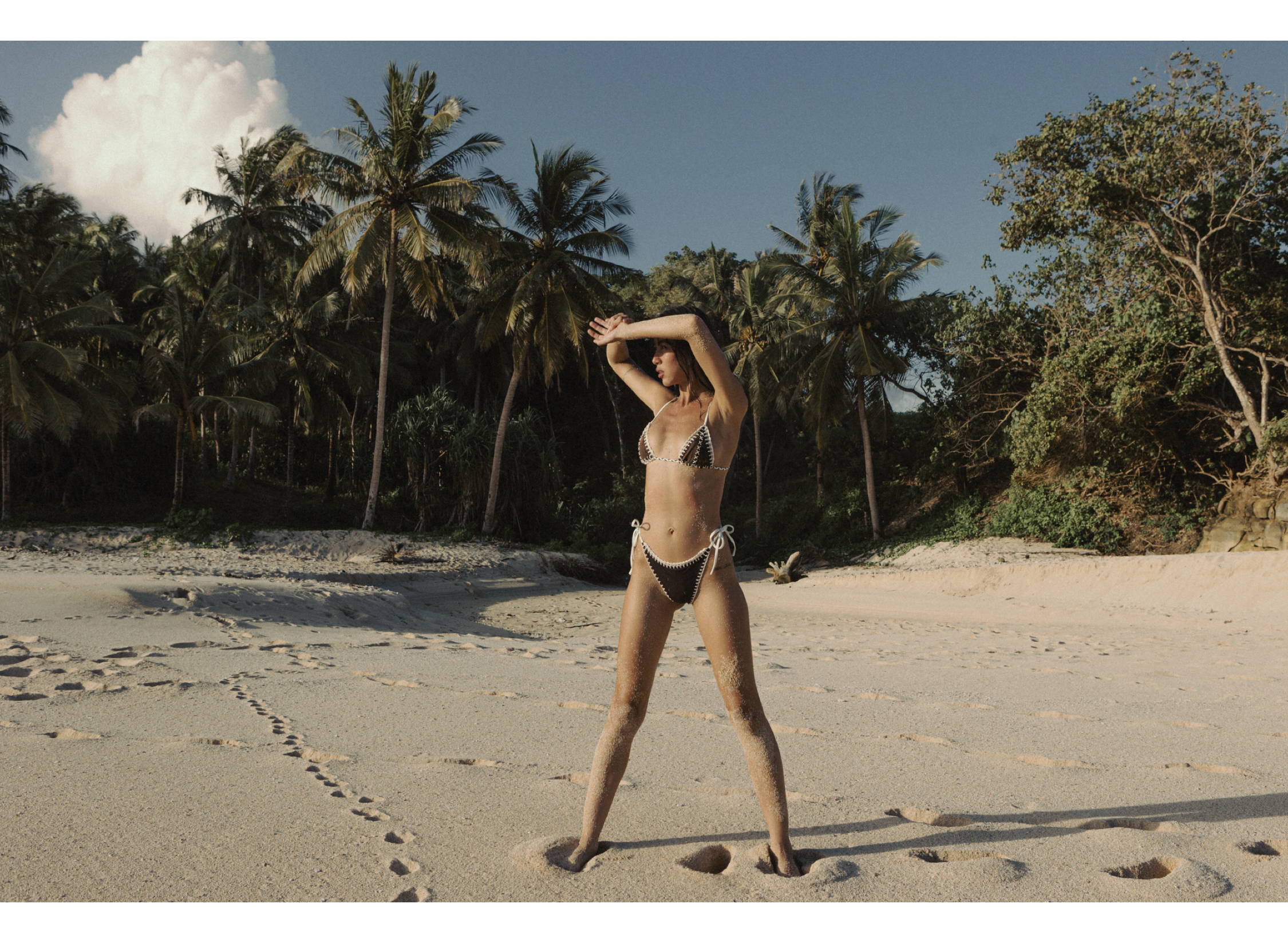 amanacer website.001.png