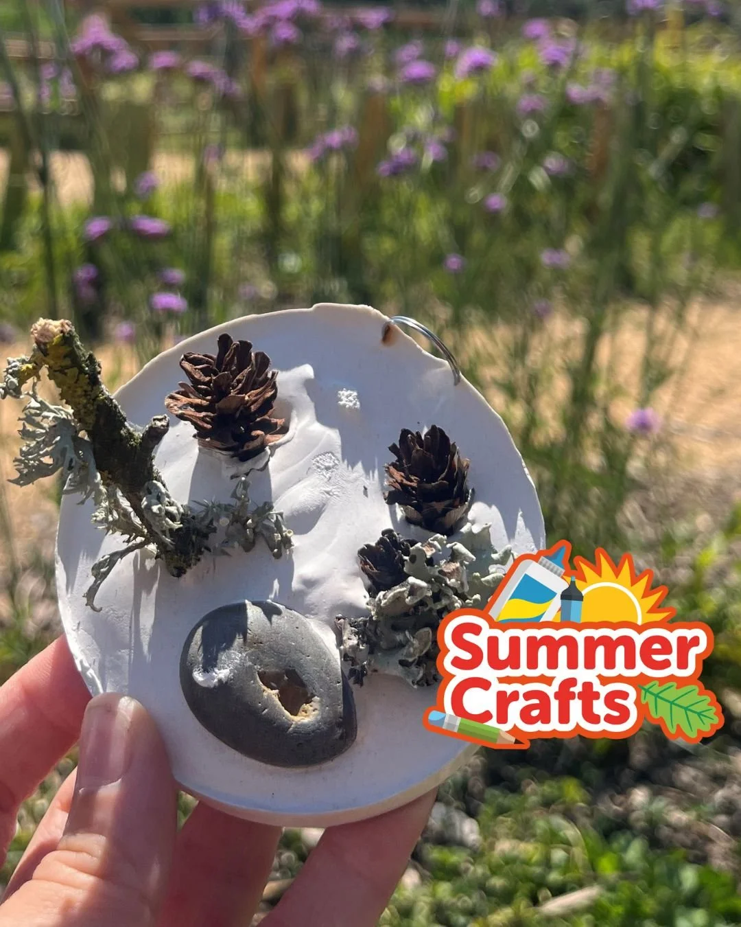 Summer Crafts: Plaster of Paris Pictures