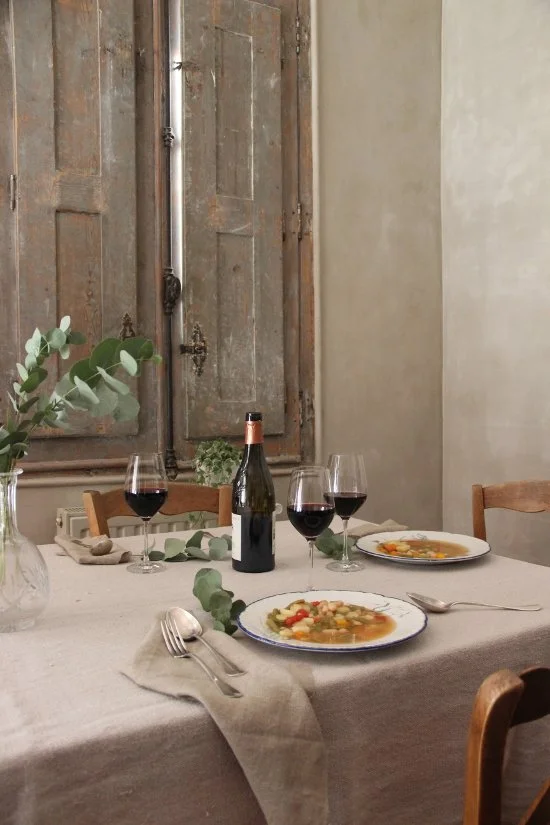 Un livre de cuisine en Provence