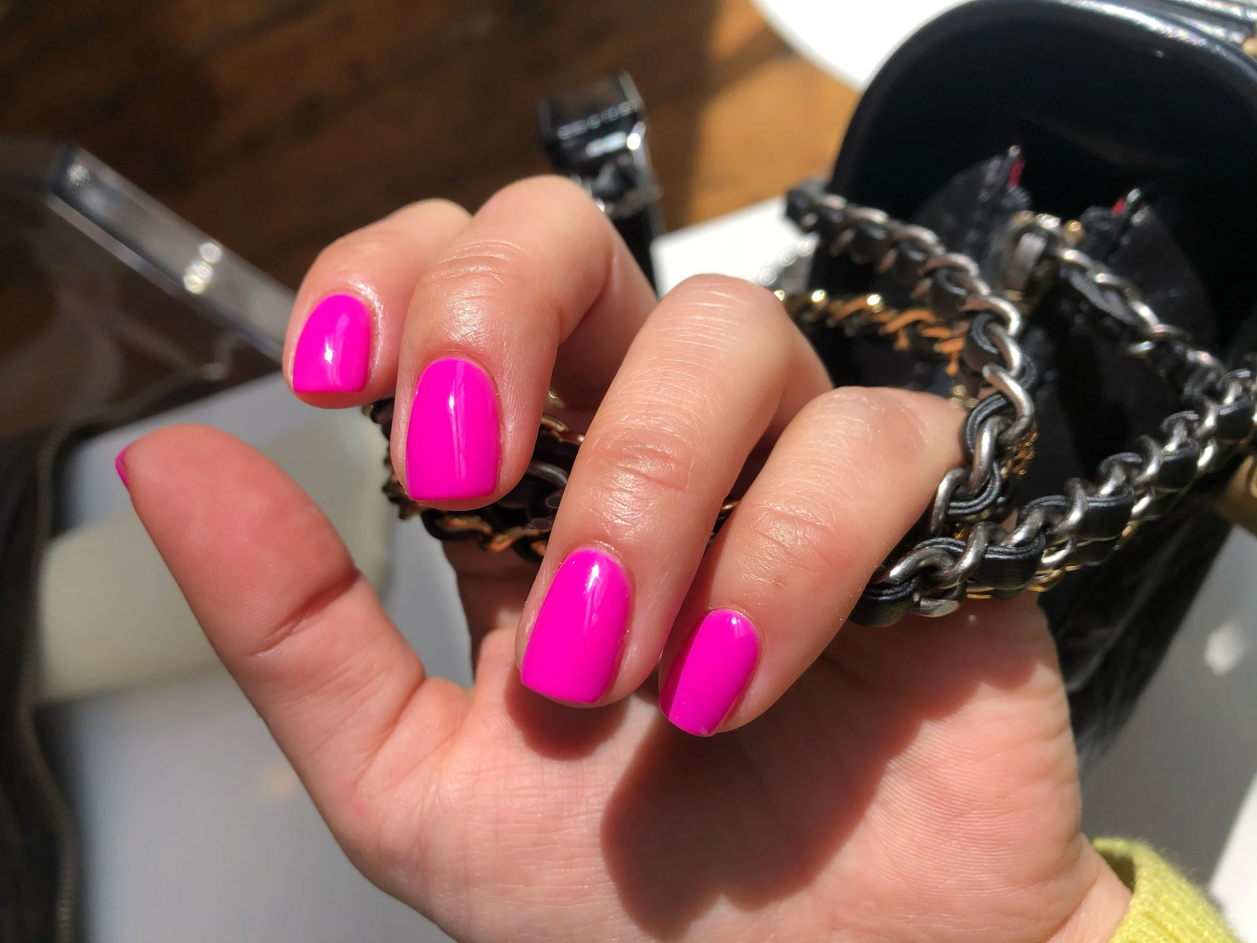 We offer a full service of natural nail care, gel colour, acrylic extensions and overlays, gel extensions and overlays and dipping colour