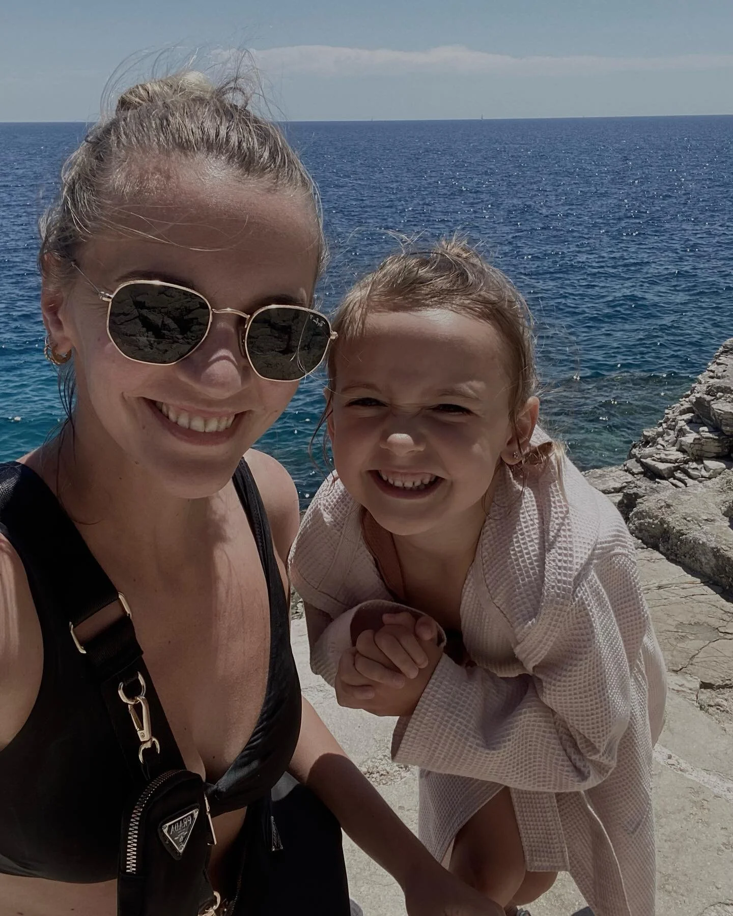 JULY aka vacation month. 
And also my last month on maternity leave 🤝🏼

1. Selah and I went on a hike looking for ice cream and discovered beauty on the way

2. someone is a proud swimmer 🤿🏊&zwj;♀️

3. &amp; 4. no chance to have a picture of the 