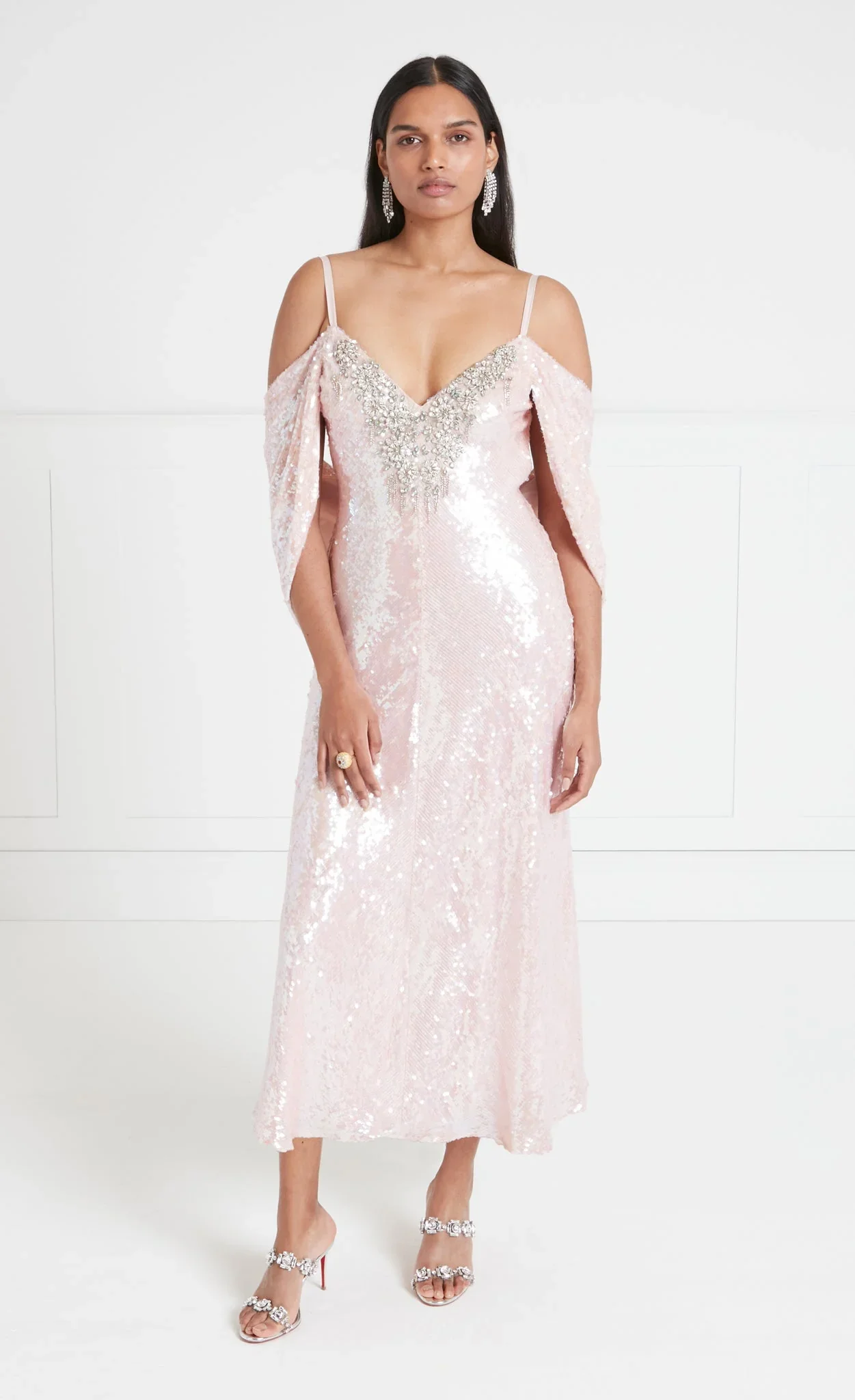 25SS-SAL-54347B_SALMASTRAPPYDRESS_PINK.webp