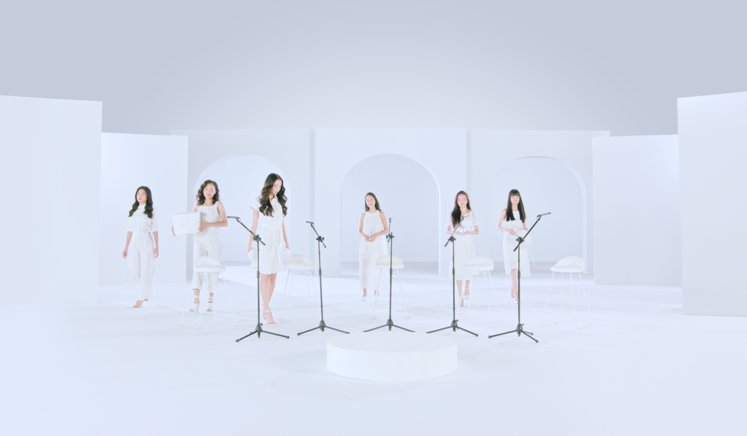 DOVE 'Hair Orchestra'