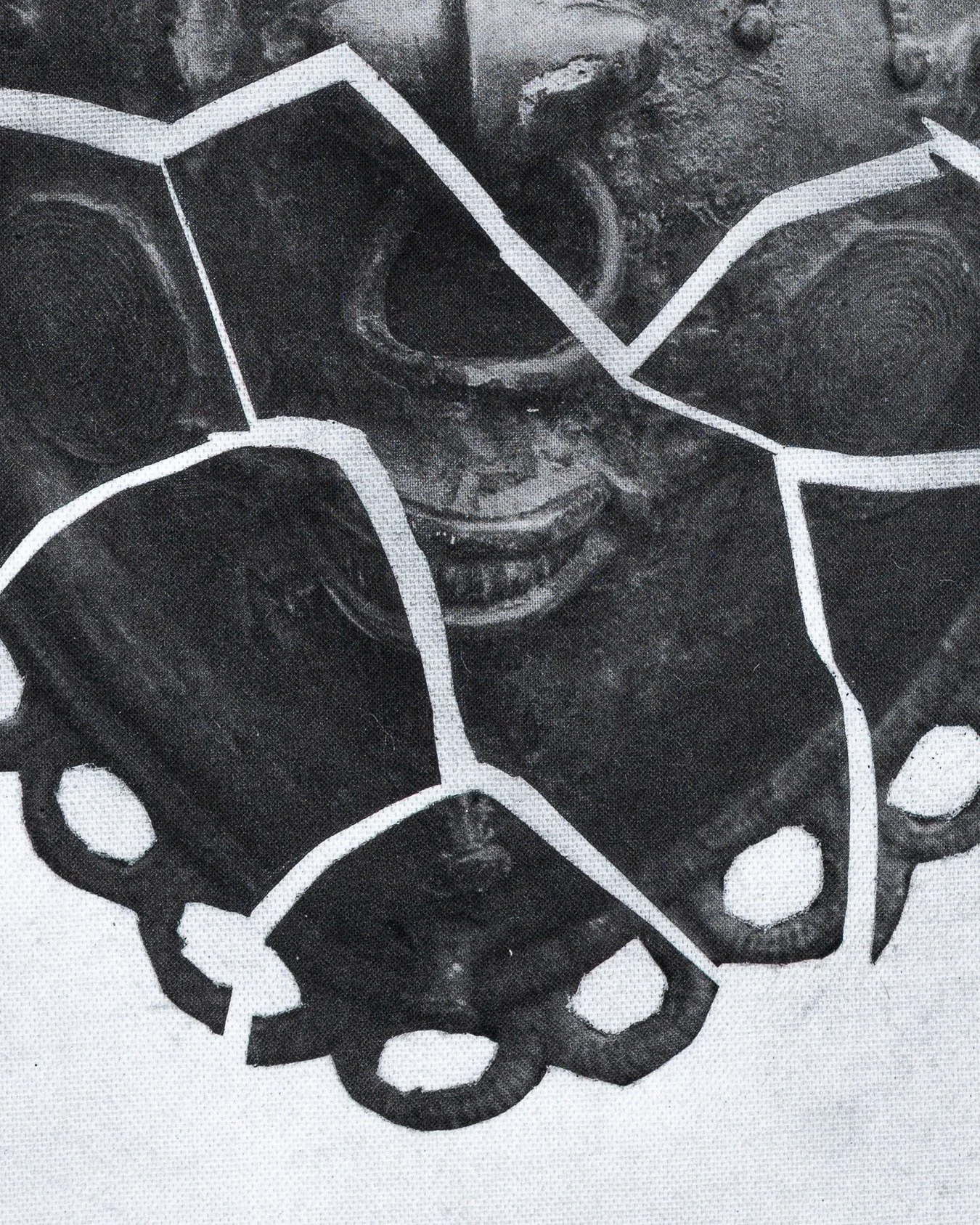 What Remains_Martin Abega_Filafriques_Mayi Arts_72x94cm_28.3x37.0in -2.jpg