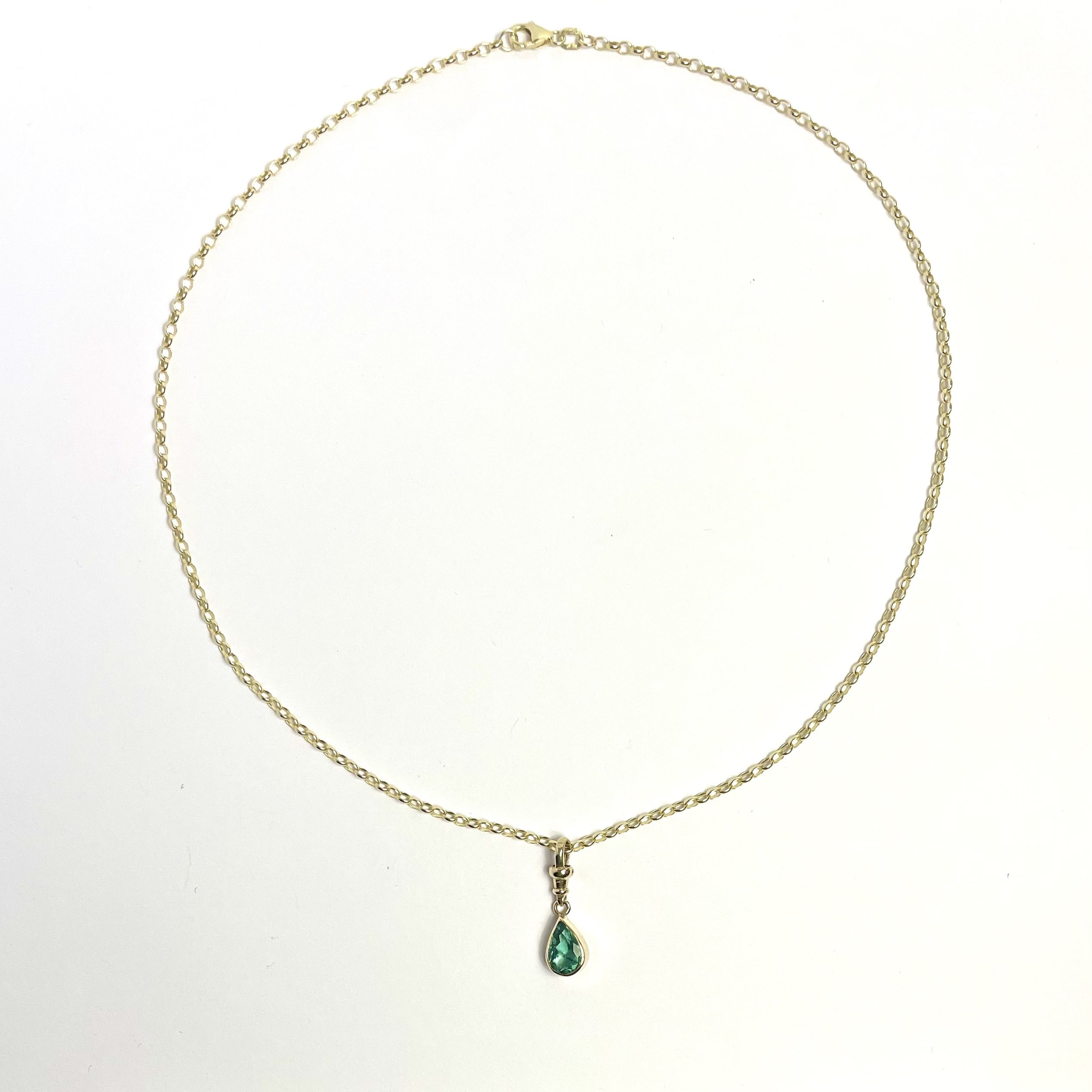 fluorite little limelight pendant whole.jpg