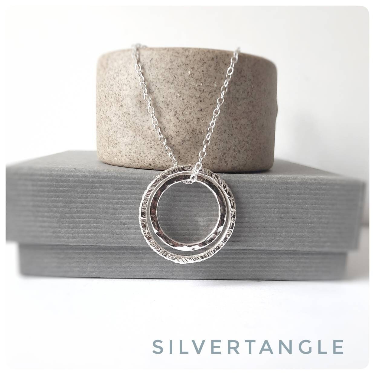 https://i.etsystatic.com/5585141/r/il/34457b/2400186466/il_fullxfull.2400186466_iv3e.jpg