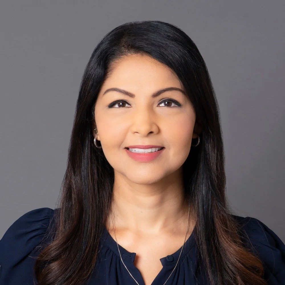 Payal Sahni Becher Headshot_1000x1000.jpg