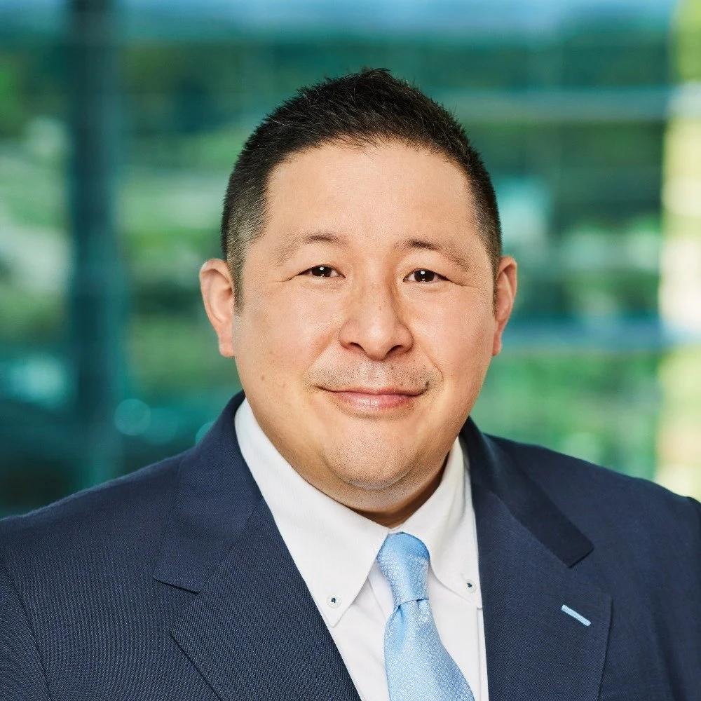 Christopher Yang Headshot_1000x1000.jpg