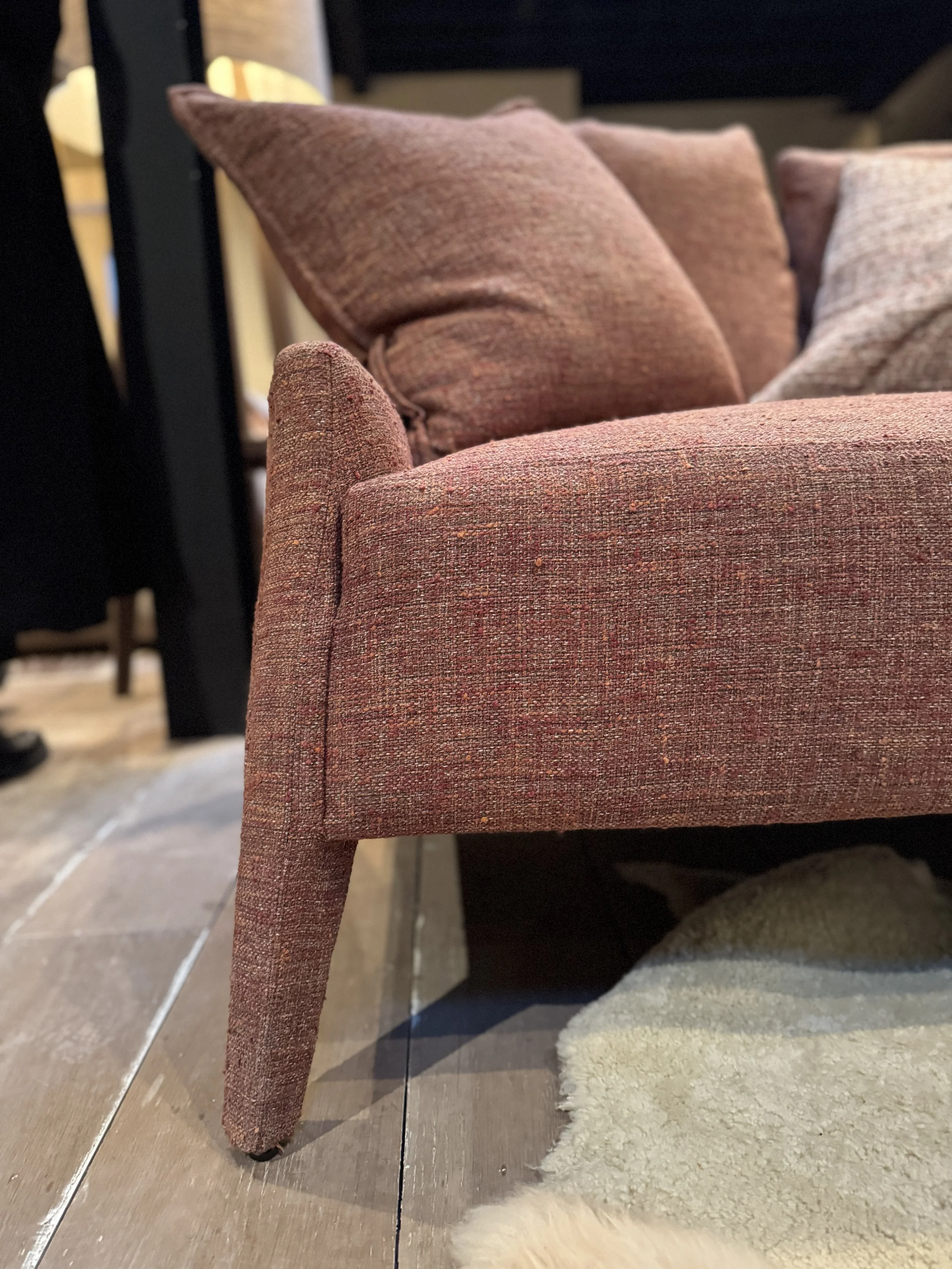 Fully uphostered incl leg.jpg