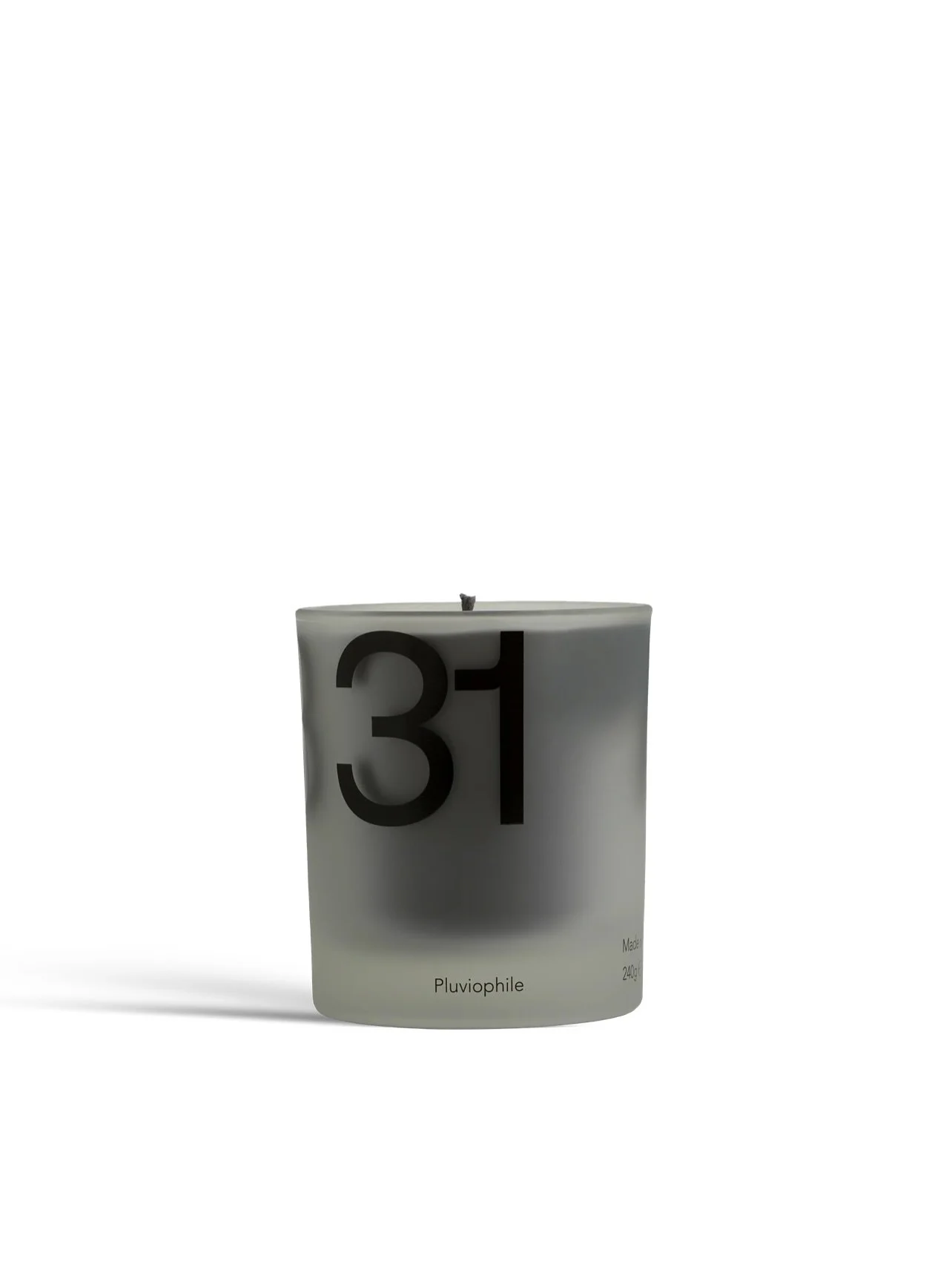 Create a peaceful atmosphere at home with this unique, nature-inspired fragrance.
The Pluviophile candle by FKA Hackles captures the calming aroma of fresh rain. The scent of raindrops hitting dry coastal promenades, a deep Petrichor fragrance influ