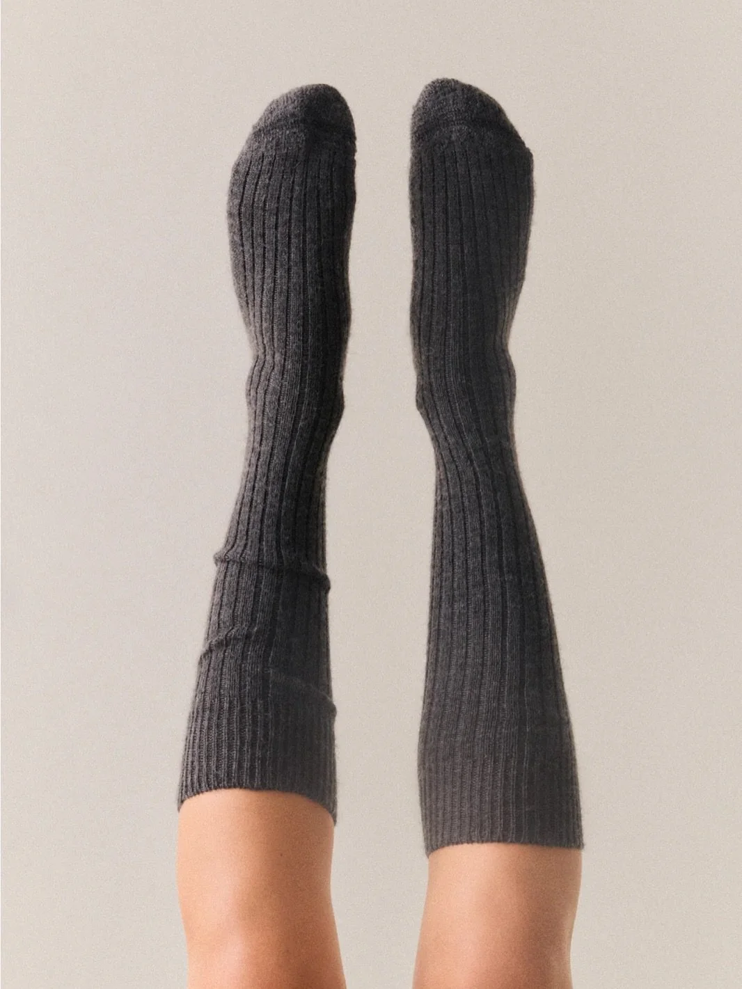 Wrap up warm with Pairs knee-high wool socks. Perfect as stocking fillers or a cosy treat for yourself. 

Crafted in Scotland, @pairssocks uses only the finest natural materials, with a clever cushioned sole for ultimate warmth and comfort. These are