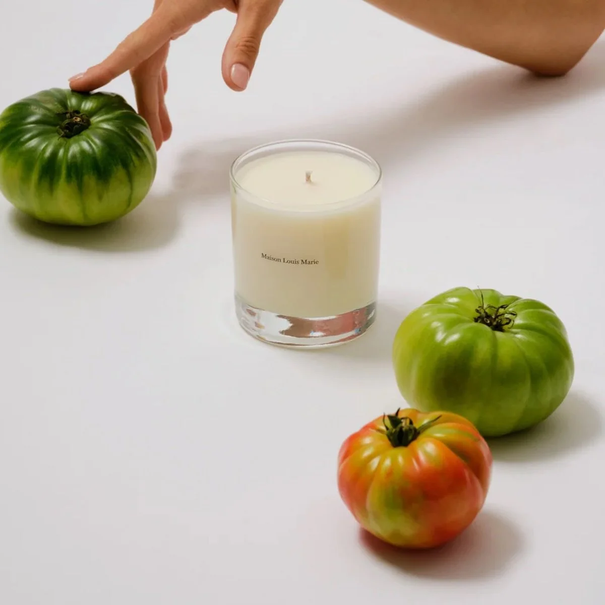 The newest fragrance from one of our favourite brands, Maison Louis Marie, is a vivid expression of tomato vine, green and sun-warmed. Softened by airy florals and grounded with earthy notes, it captures the vitality of a sun-drenched garden. 

TOP N