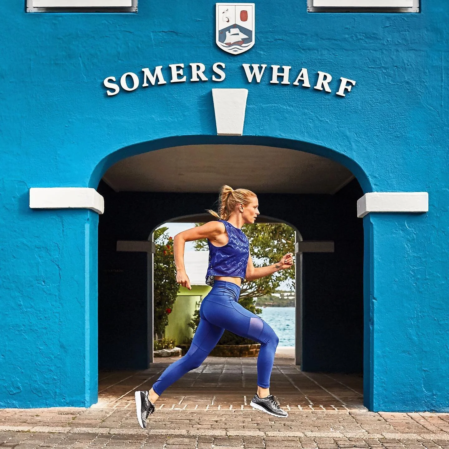 Me IRL on this gorgeous Saturday ☀️

Another shoot that stays in the highlight reel. 4 days with @saucony in Bermuda, exploring the island, eating amazing food, meeting incredible people and taking dope pics. We ended the trip with cliff jumping and 