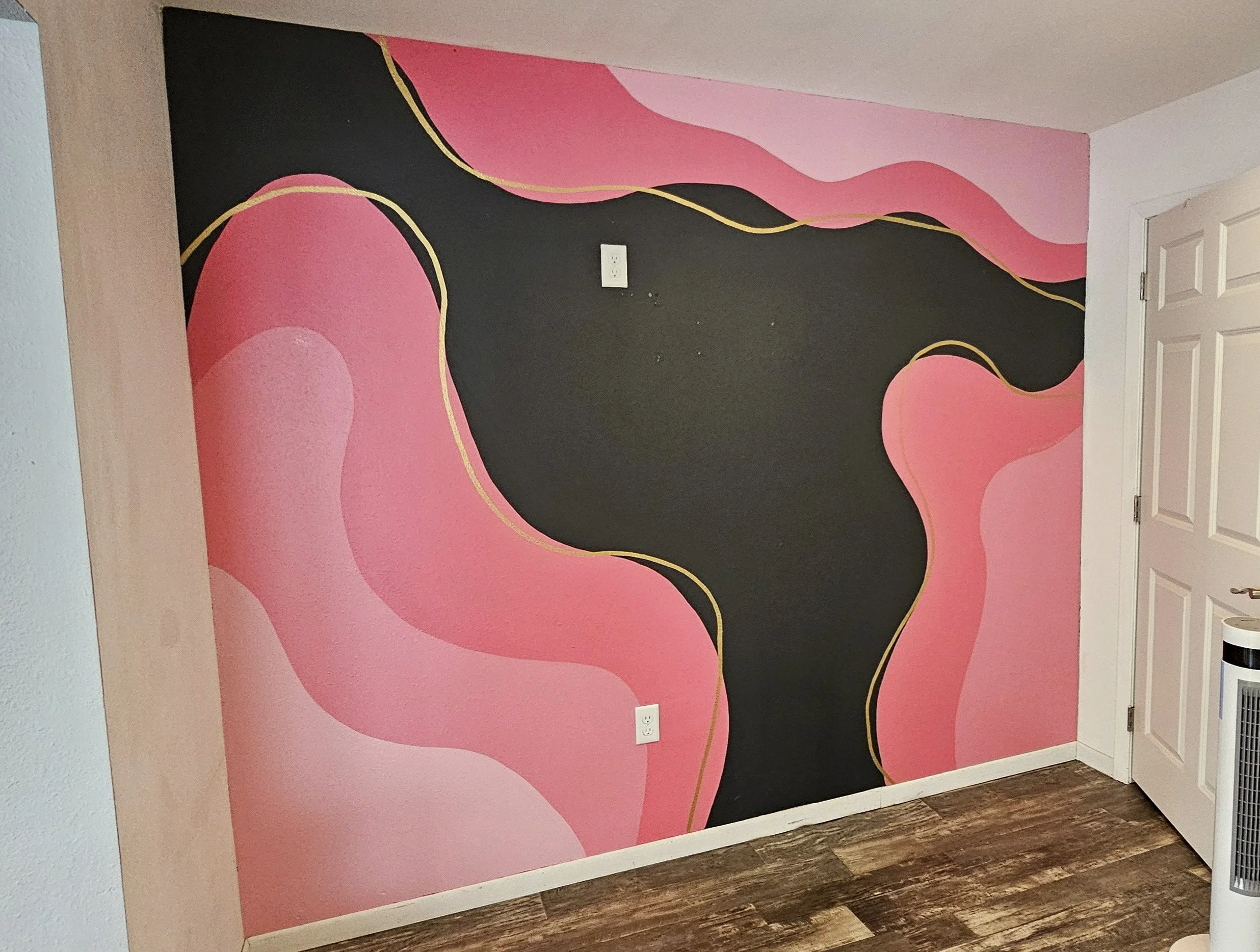 Statement Wall for Hair with Flair Salon - 2026