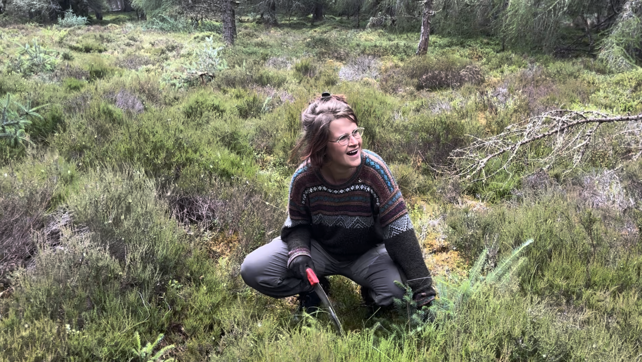 11Volunteer Nature Days trowel in hand summer 2024.png