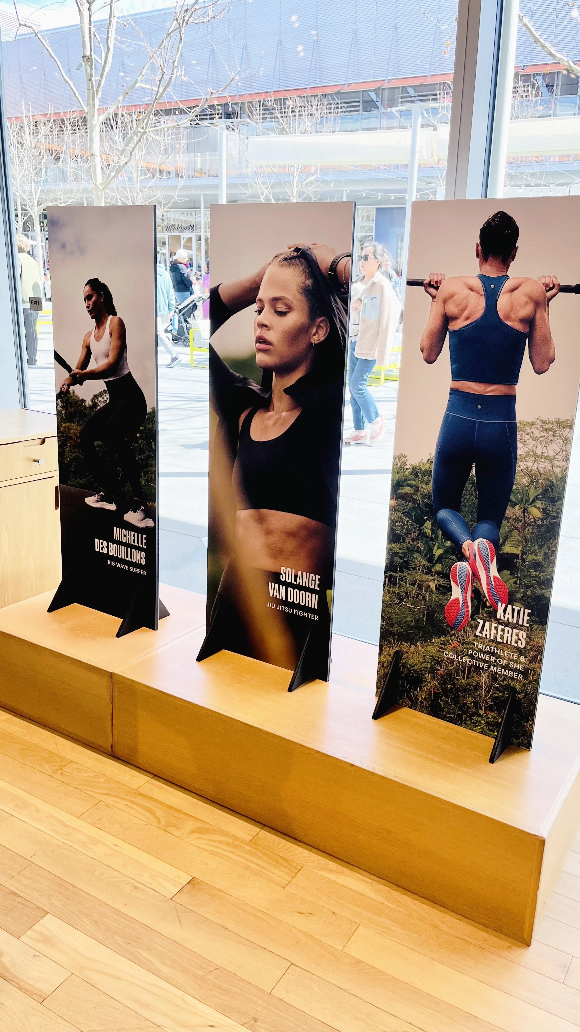 2'x4' Foam Core Window Signs