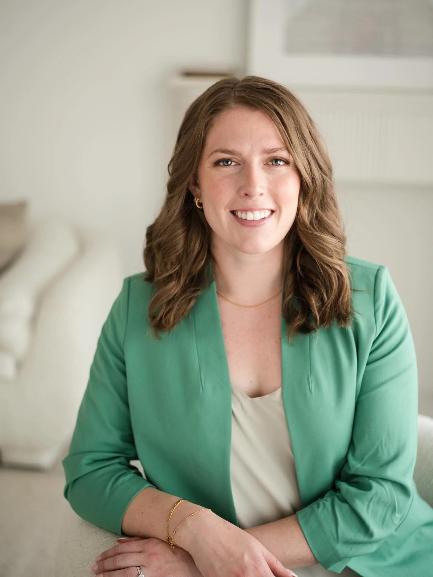 A little freshening up for Sarahs&rsquo; branding images 👏🏼
This quick shoot helps support her need of professional visuals AND supports her wallet simultaneously 
Win-Win