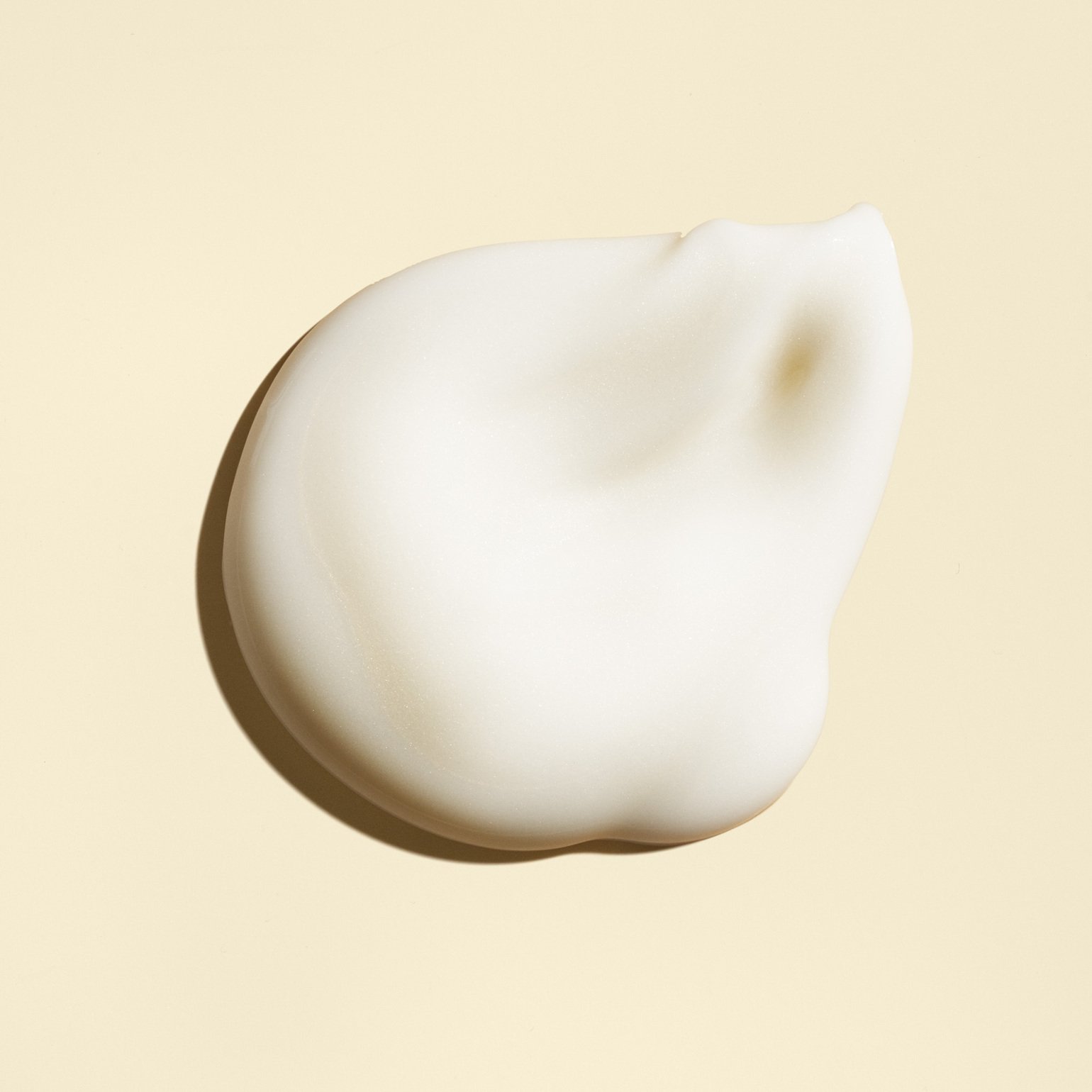 BALM D'OR HEAT STYLING SHIELD_texture.jpeg