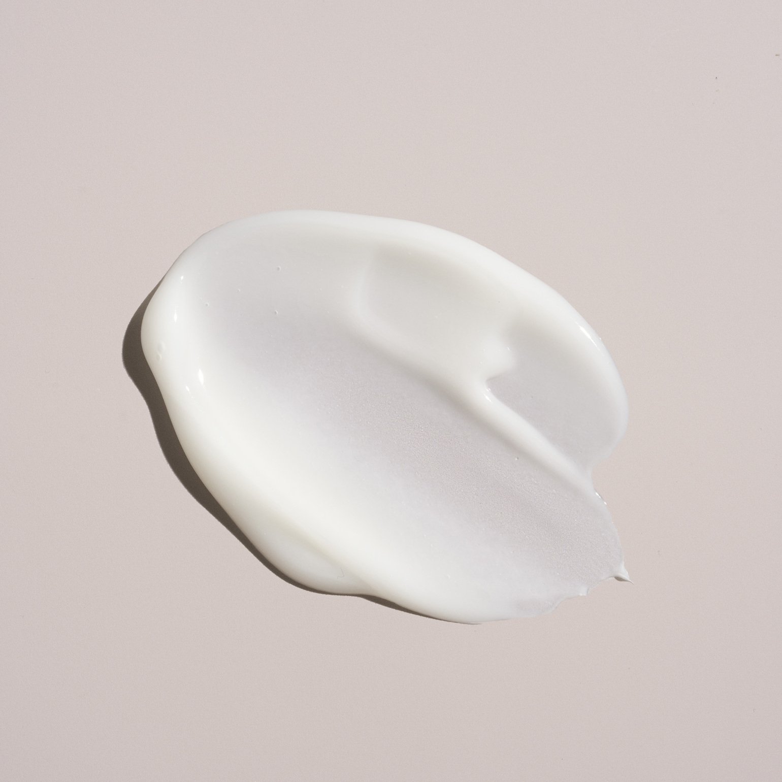 Oribe Conditioner FOR MAGNIFICENT VOLUME texture.jpeg