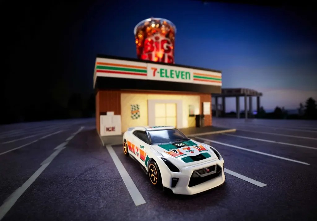 7ELEVEn x Hot Wheels
