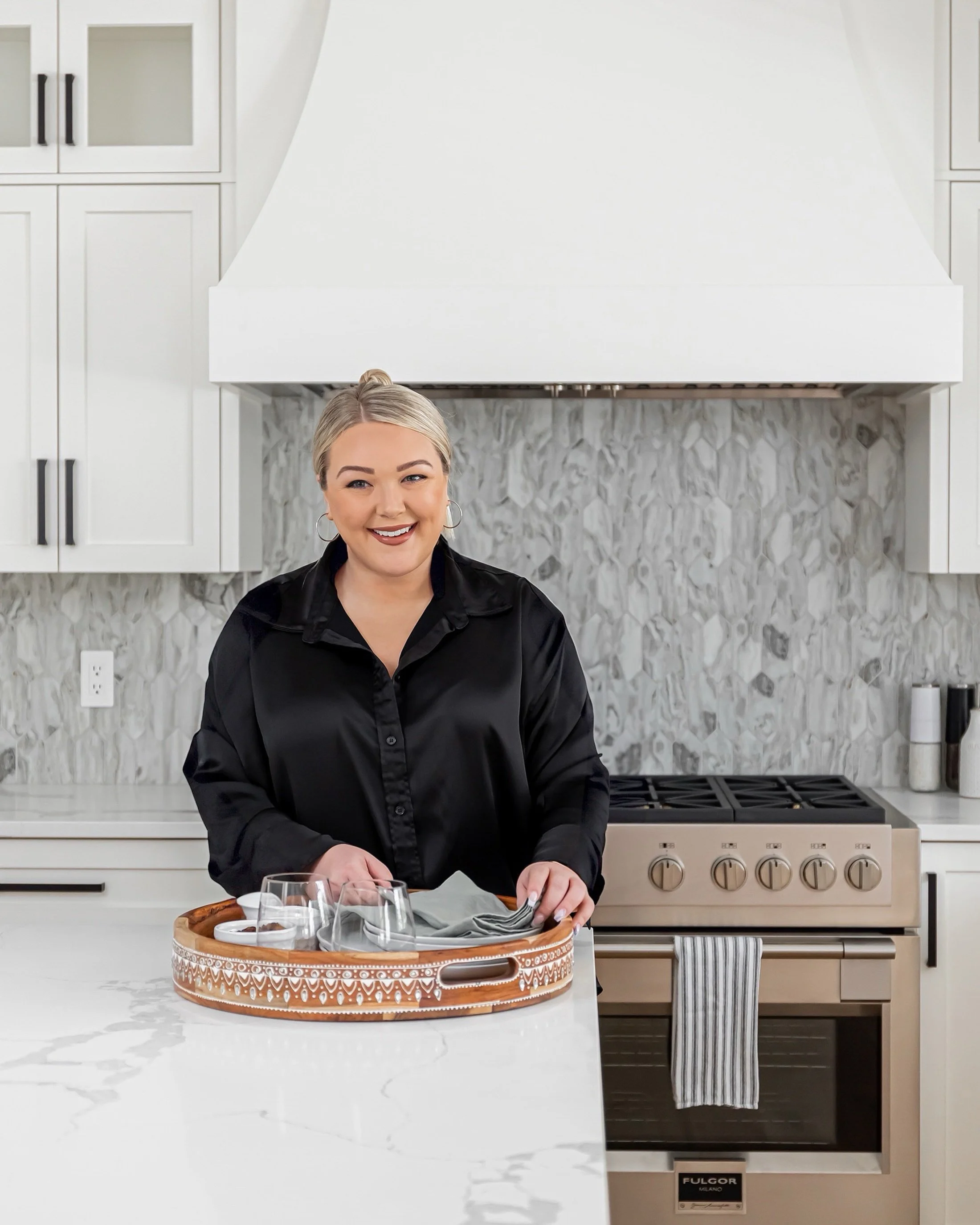 Most of the time, the kitchen is not just to prepare and eat food but rather be the gathering point for guests, kids doing homework, late night chats and more.  Kitchens require an intricate level of detail and precision to execute flow, functionalit